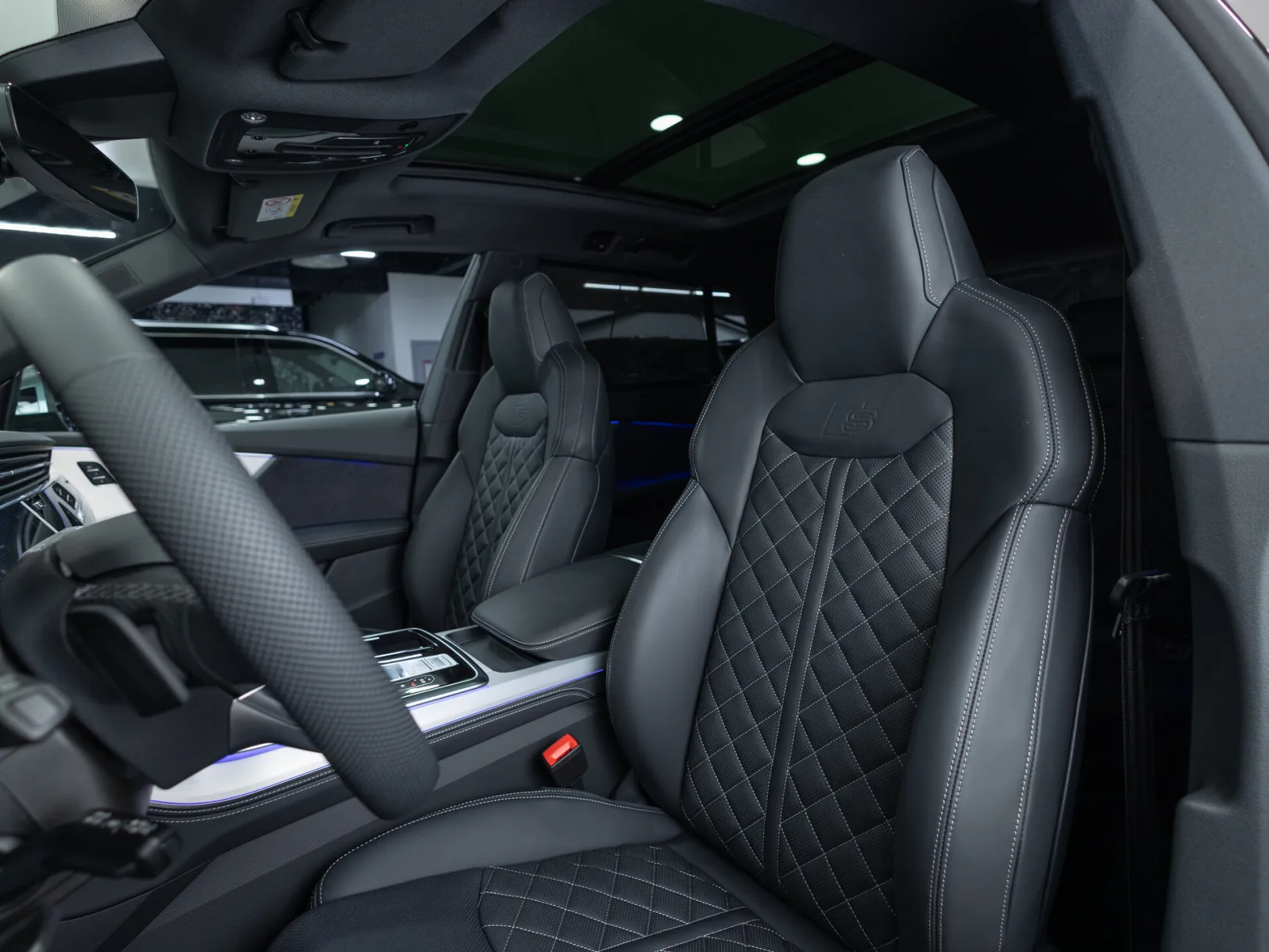Audi Q8 55 TFSI I (4M) Рестайлинг, 2025 — экстерьер, фото 11