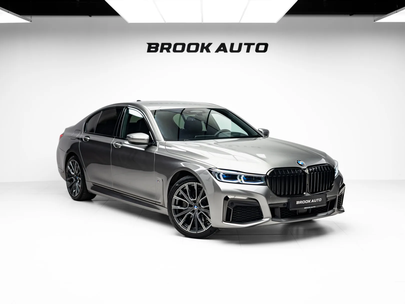 BMW 7 серии VI (G11/G12) Рестайлинг, 2020 — экстерьер, фото 3