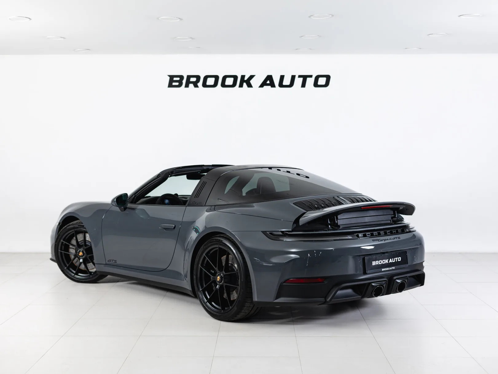 Porsche 911 Targa 4 GTS VIII (992) Рестайлинг, 2026 — экстерьер, фото 7