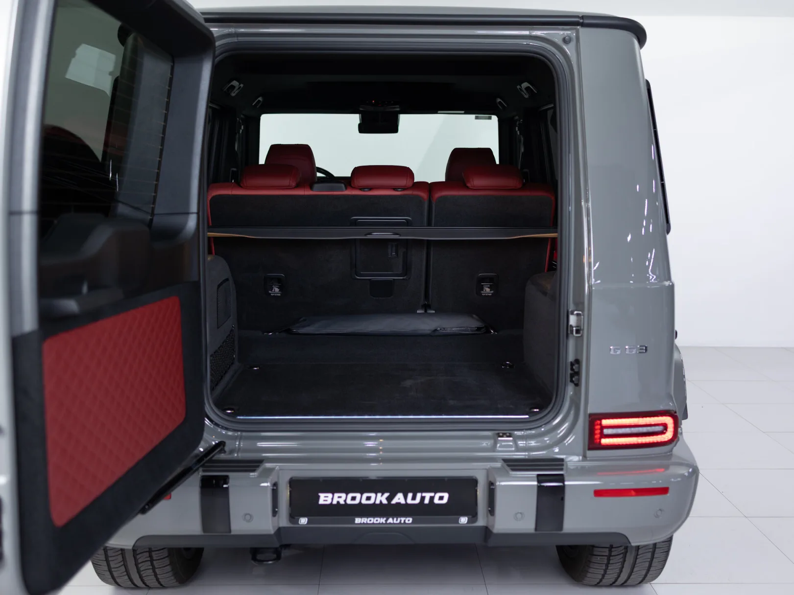 Mercedes-Benz G-Класс AMG G 63 II (W463), 2023 — экстерьер, фото 37