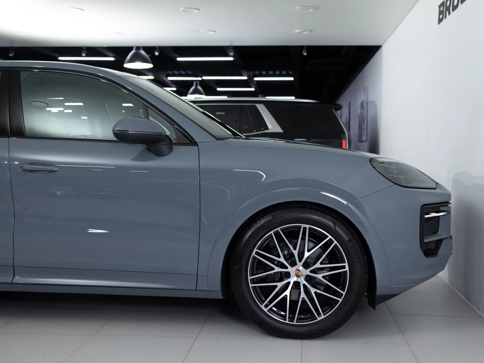 Porsche Cayenne Базовая III Рестайлинг, 2025 — экстерьер, фото 33