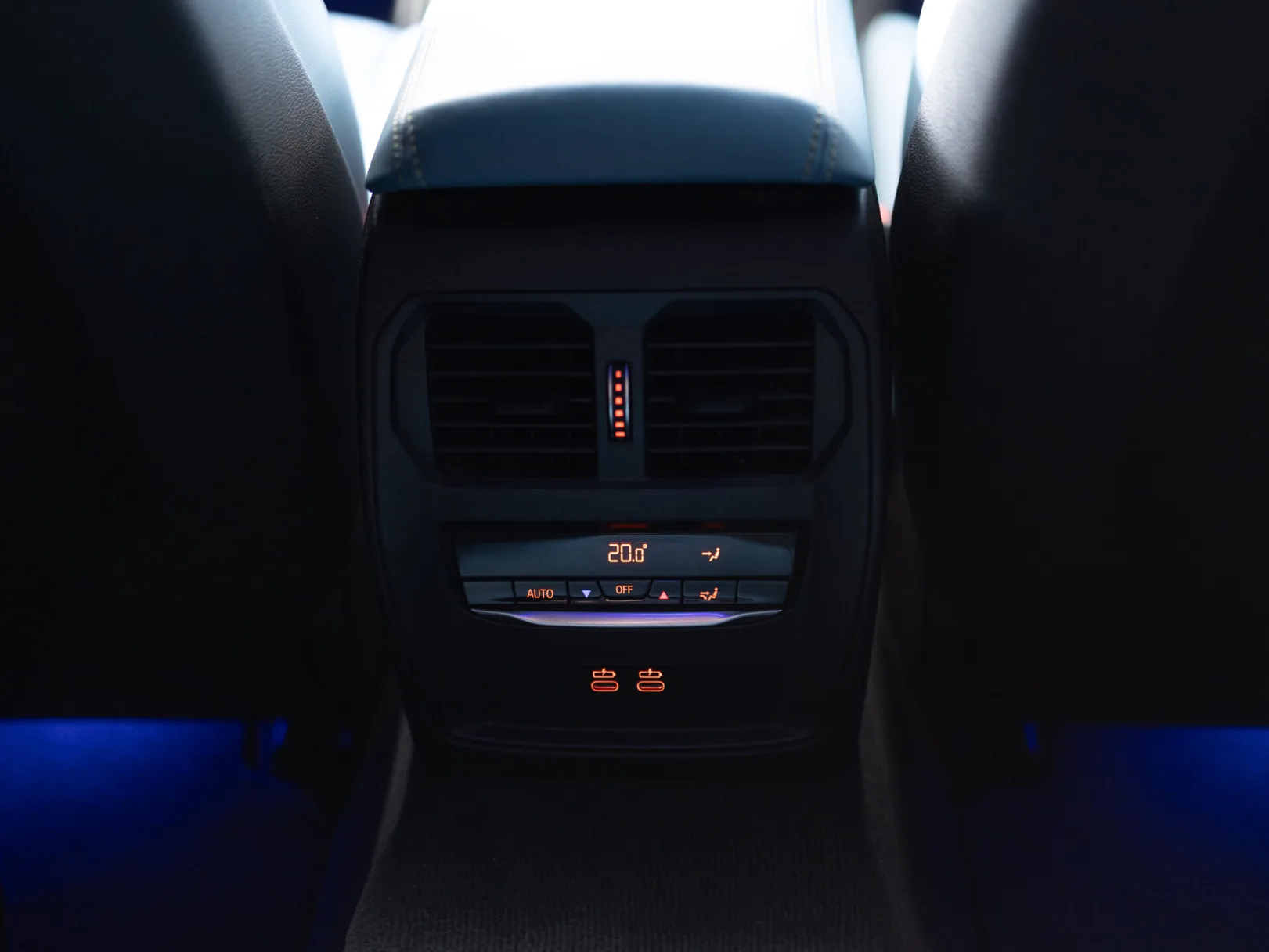 BMW M4 M Special G82/G83, 2021 — экстерьер, фото 25