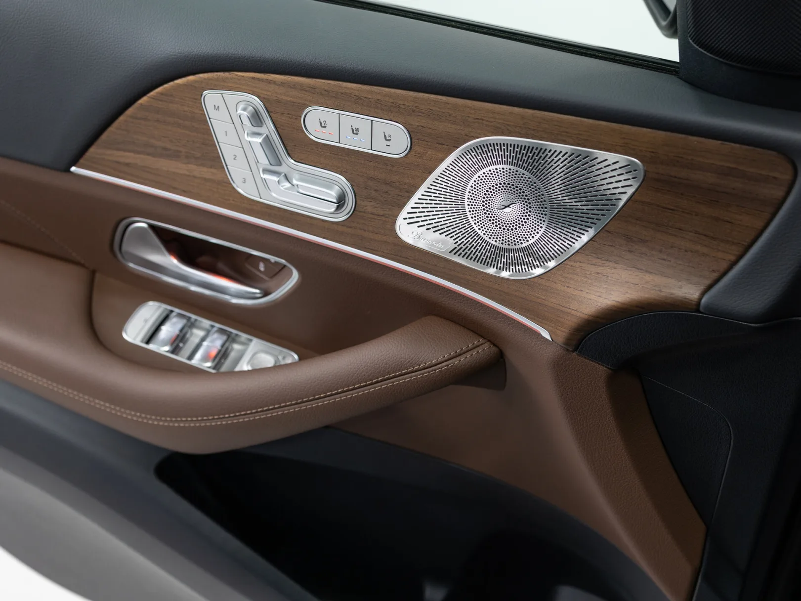 Mercedes-Benz GLS 450 4MATIC II (X167) Рестайлинг, 2025 — экстерьер, фото 9