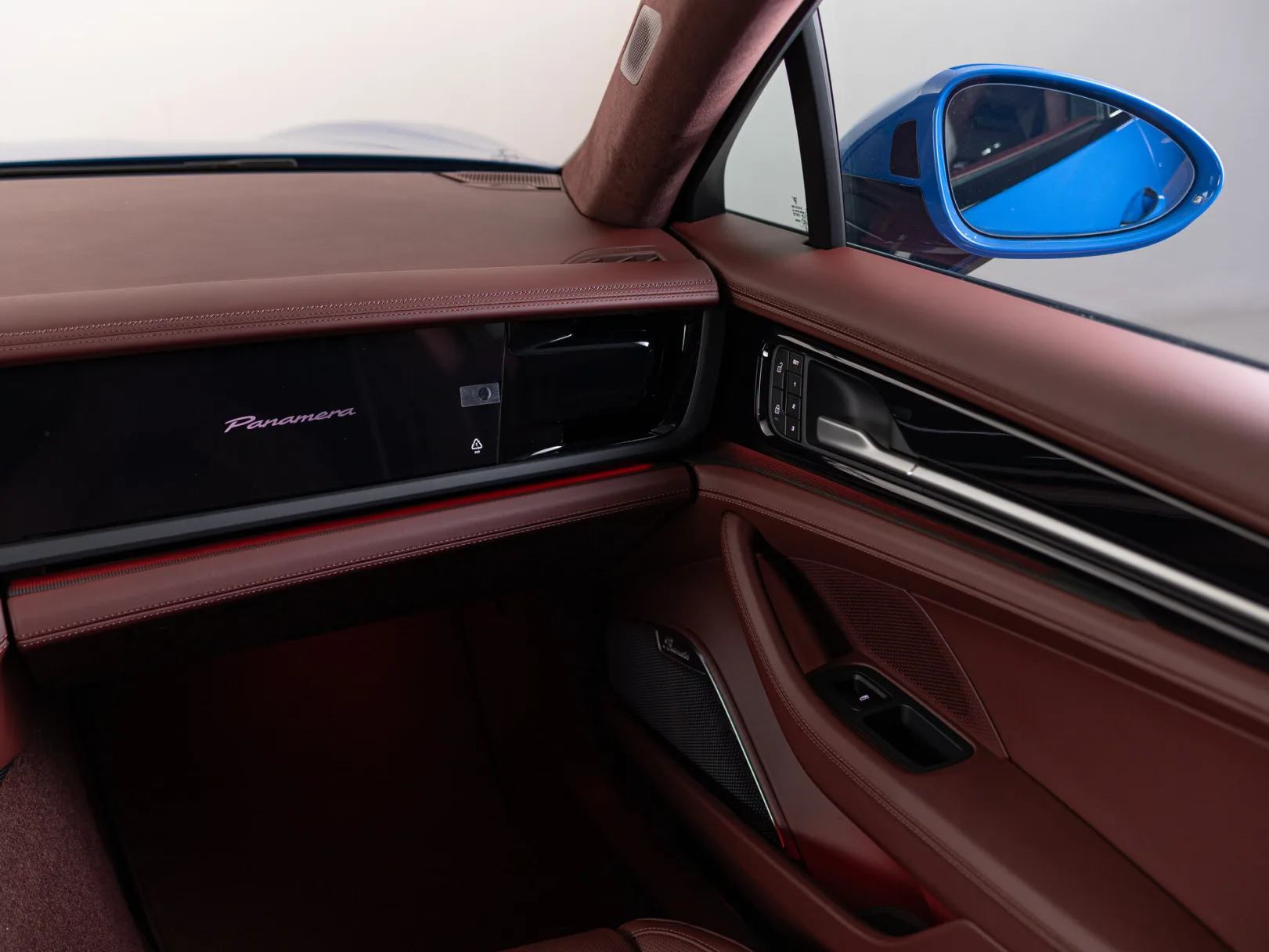 Porsche Panamera GTS III, 2026 — экстерьер, фото 19