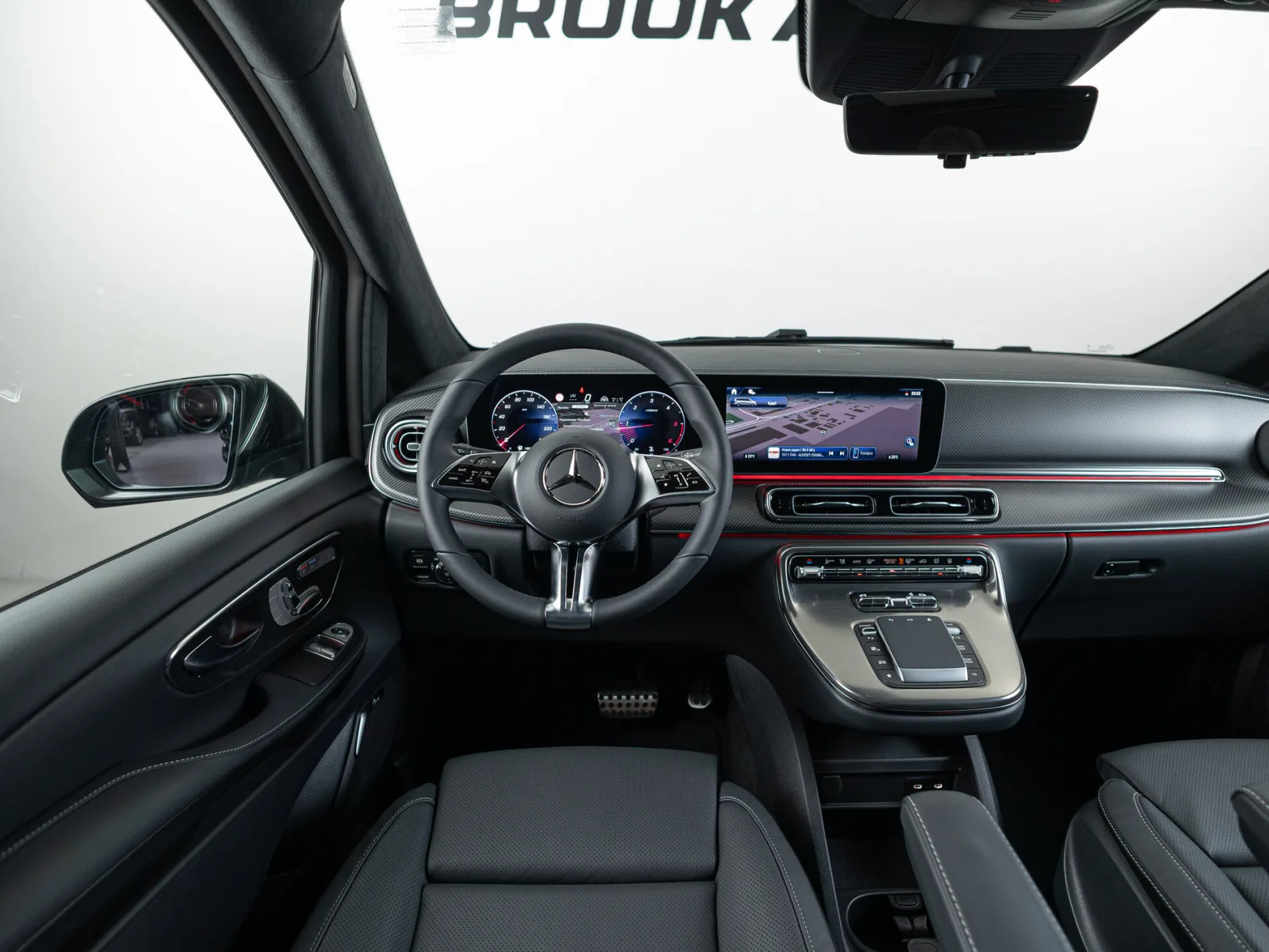 Mercedes-Benz V-Класс Exclusive AMG Line III (W447) Рестайлинг 2, 2025 — экстерьер, фото 13