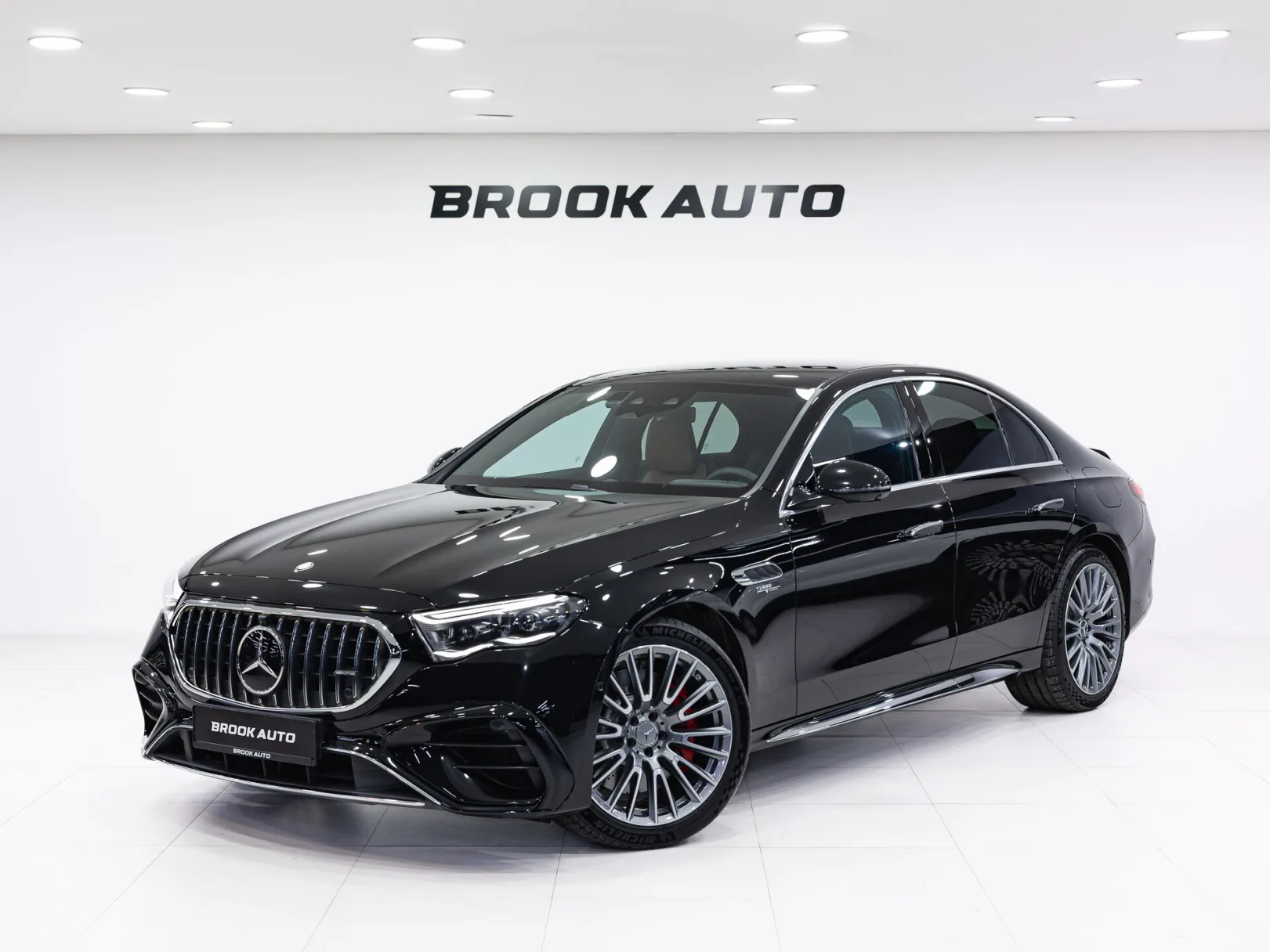 Mercedes-Benz E-Класс AMG E 53 4MATIC+ VI (W214), 2024 — экстерьер, фото 1