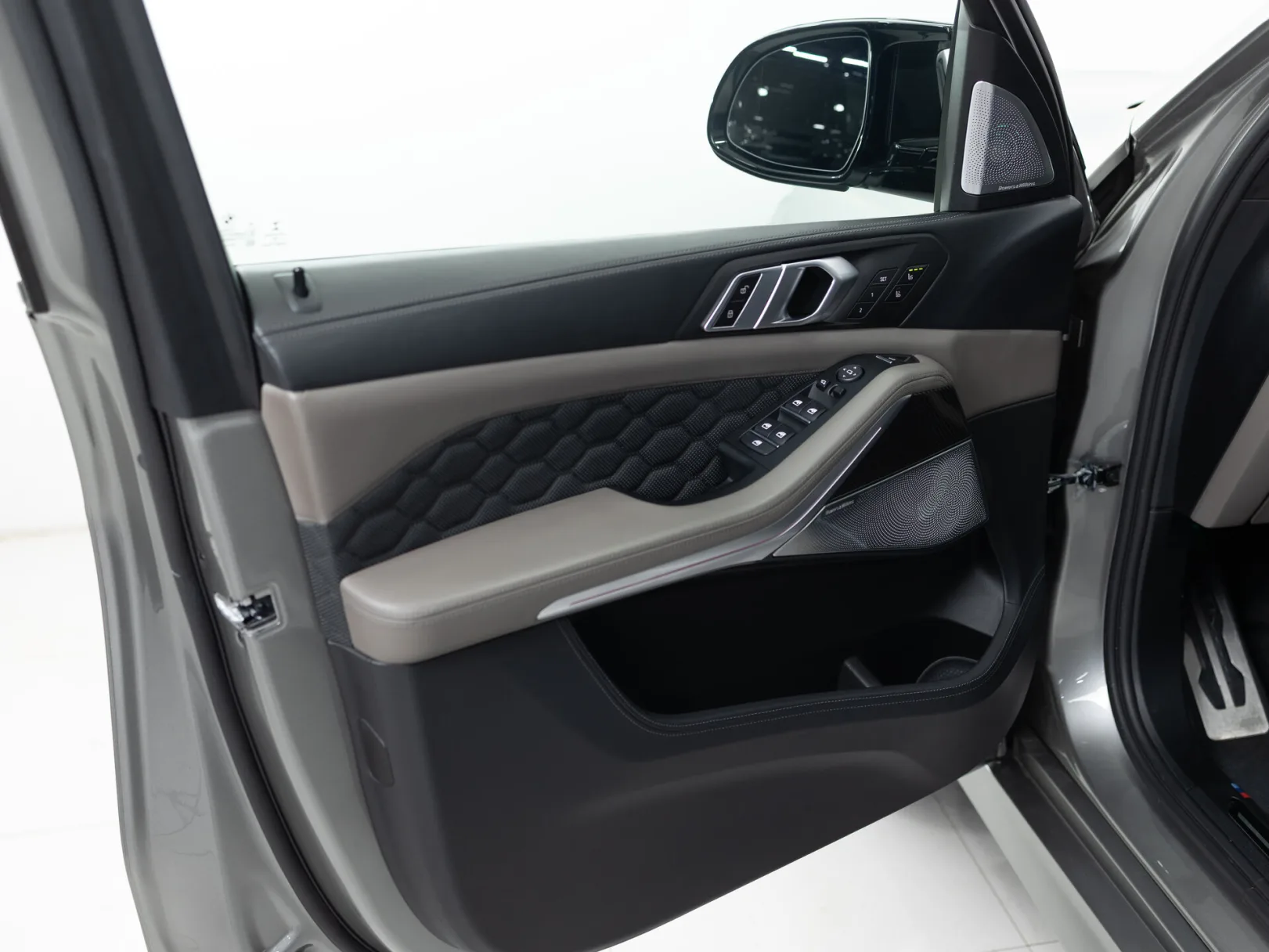 BMW X5 M Competition (M Special) III (F95), 2020 — экстерьер, фото 8