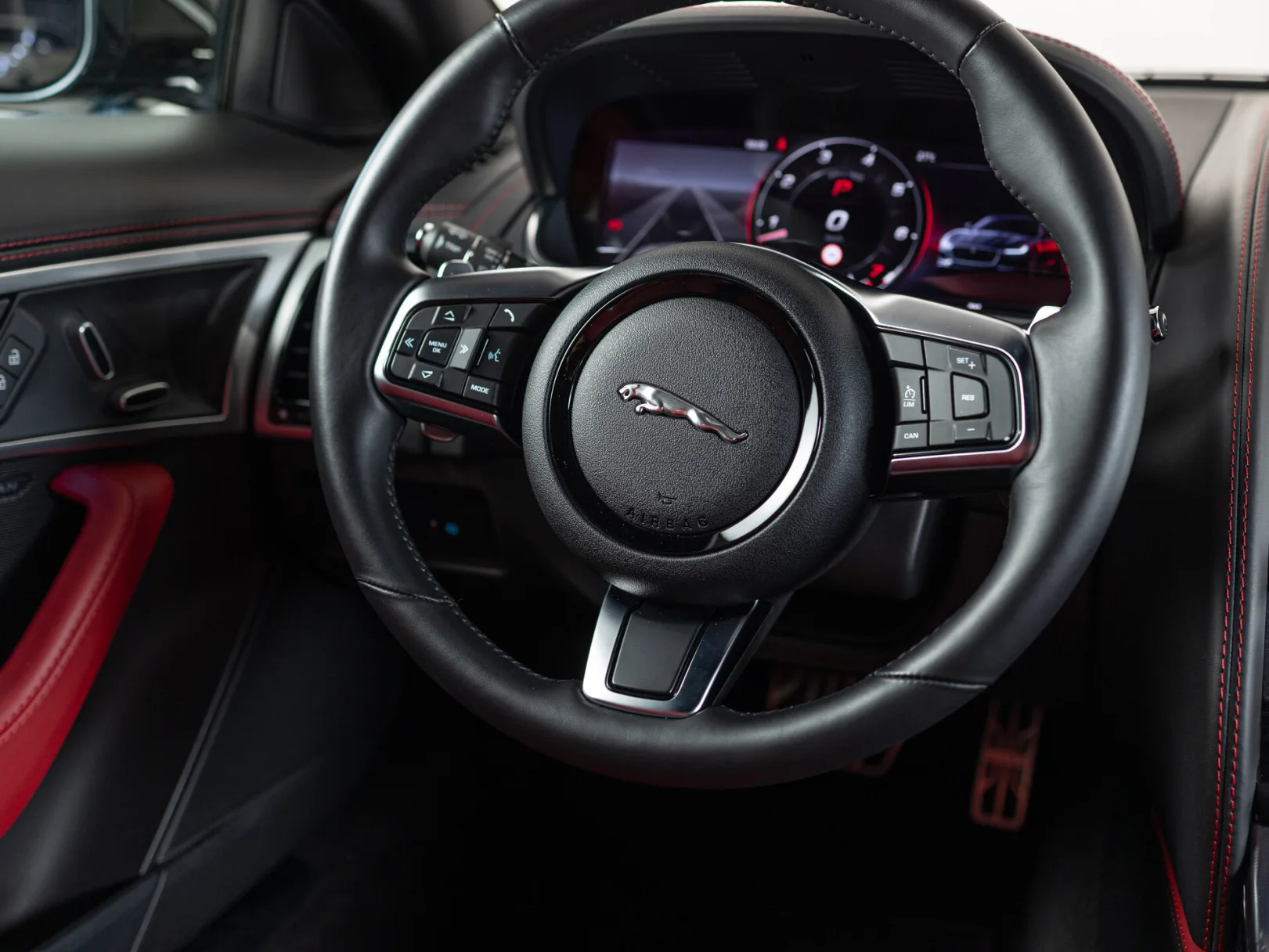 Jaguar F-Type R-Dynamic I Рестайлинг 2, 2020 — экстерьер, фото 16