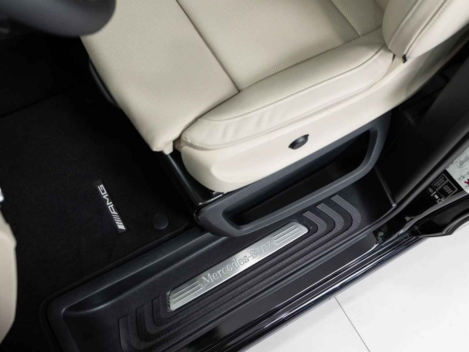 Mercedes-Benz V-Класс Exclusive AMG Line III (W447) Рестайлинг 2, 2025 — экстерьер, фото 11