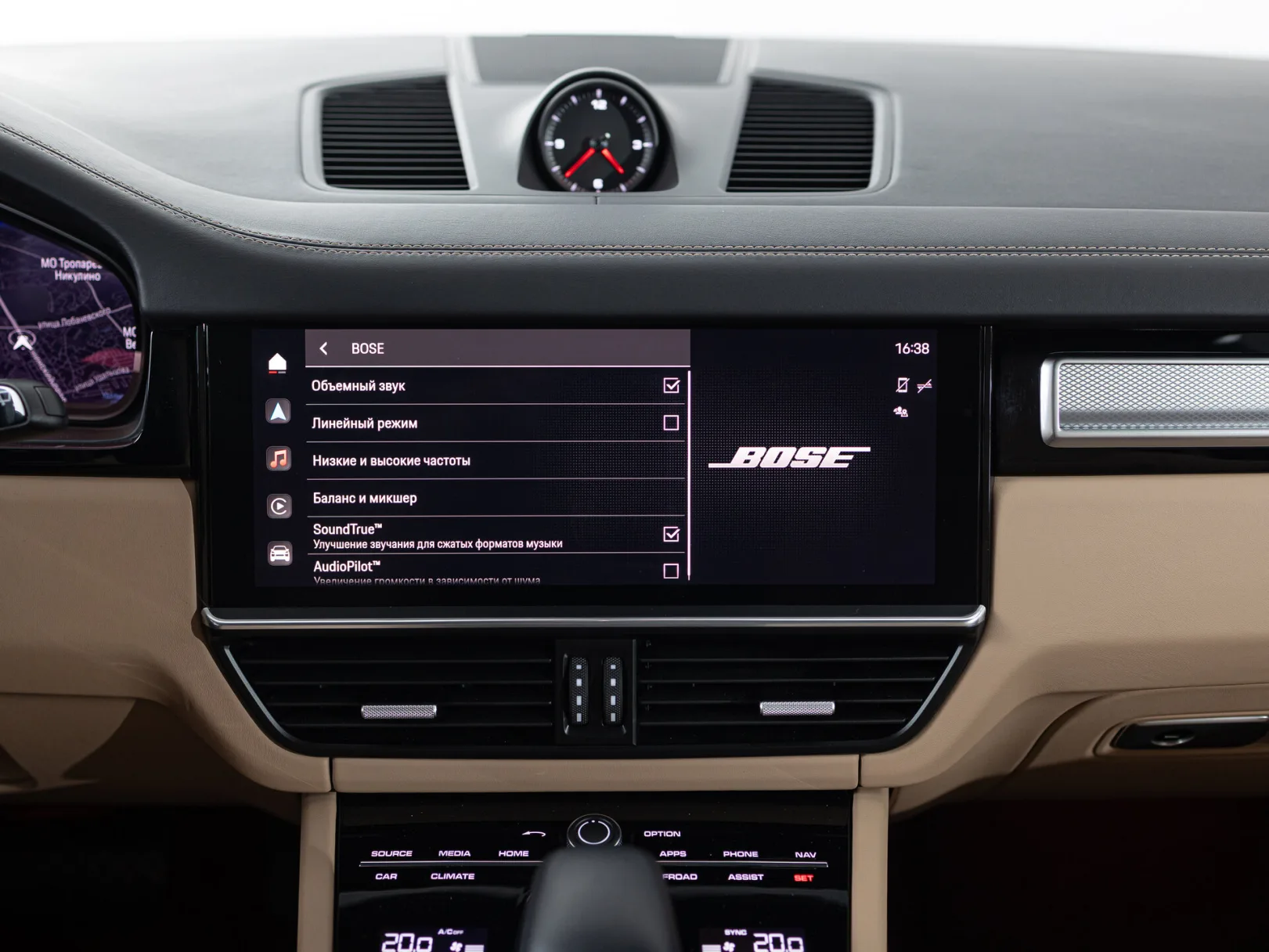Porsche Cayenne Platinum Edition III, 2023 — экстерьер, фото 21