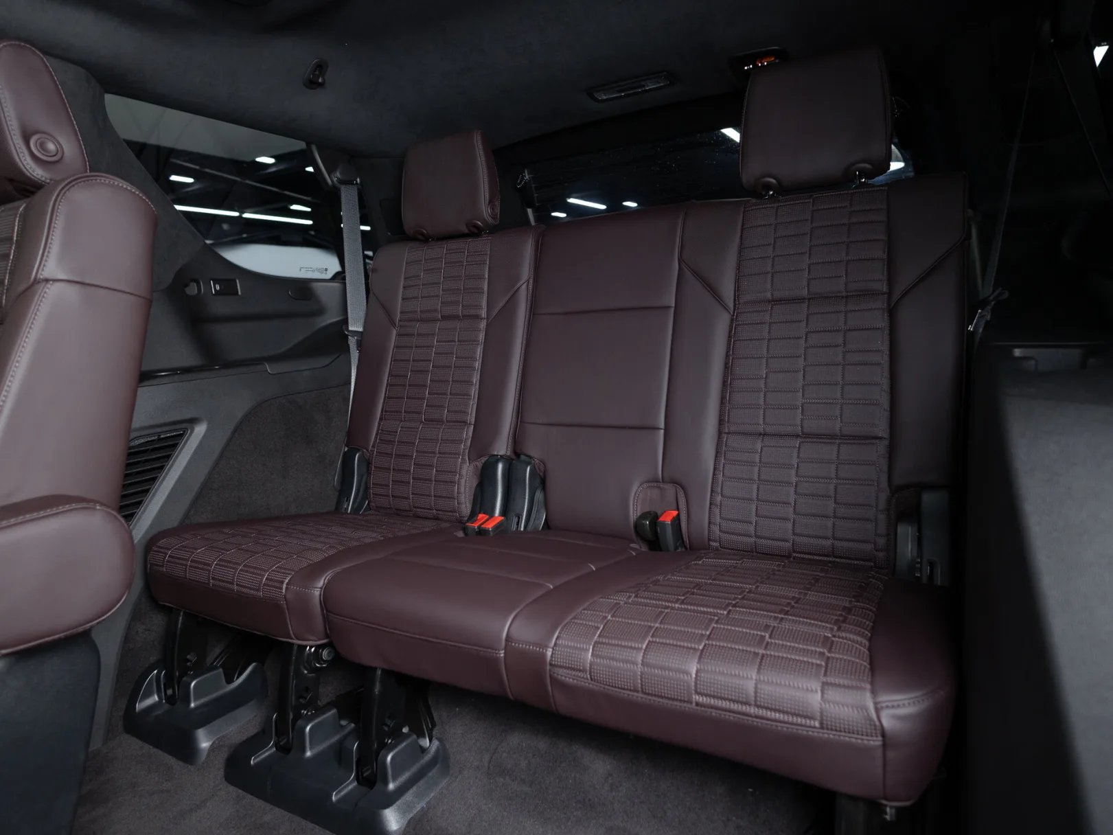Cadillac Escalade Premium Luxury Platinum V, 2023 — экстерьер, фото 27