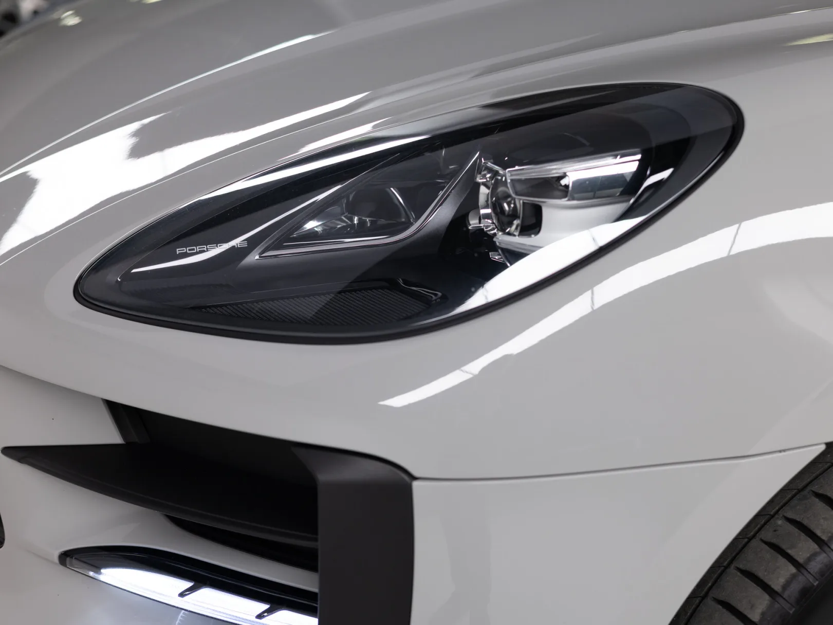 Porsche Macan I Рестайлинг, 2019 — экстерьер, фото 27