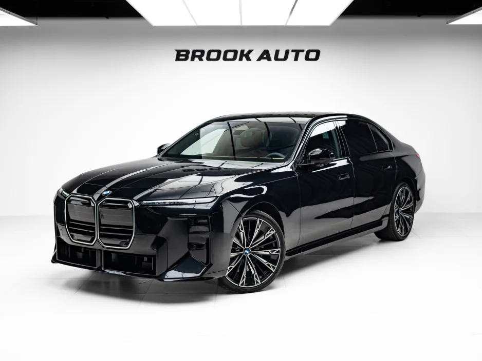 BMW 7 серии 740 xDrive VII (G70) Рестайлинг 2026