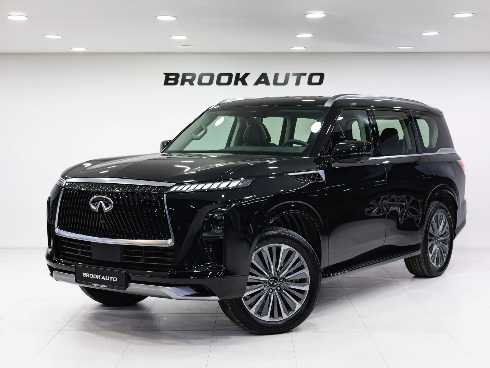 Infiniti QX80 Sensory II, 2026 — экстерьер, фото 1