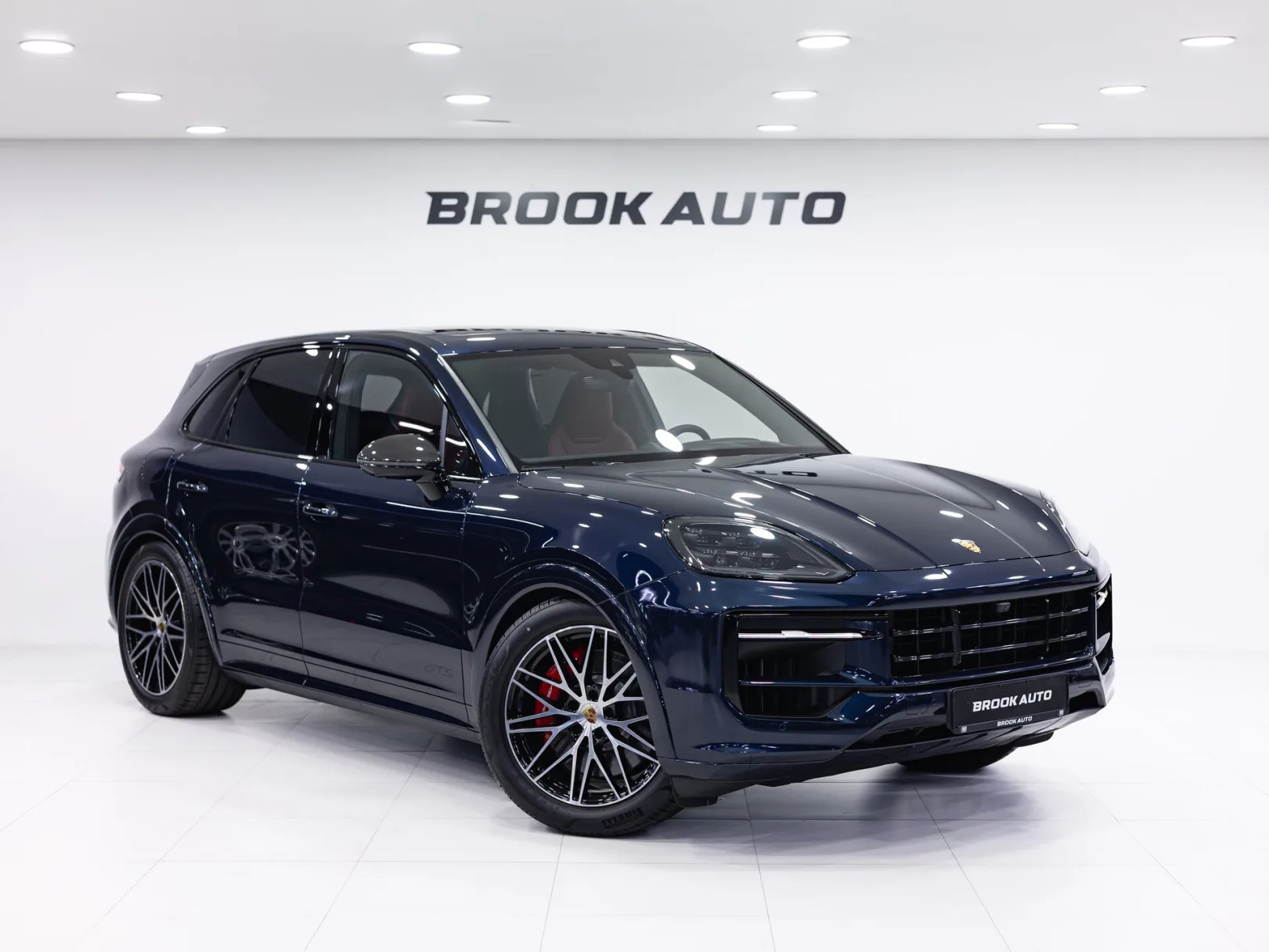 Porsche Cayenne GTS III Рестайлинг, 2024 — экстерьер, фото 3