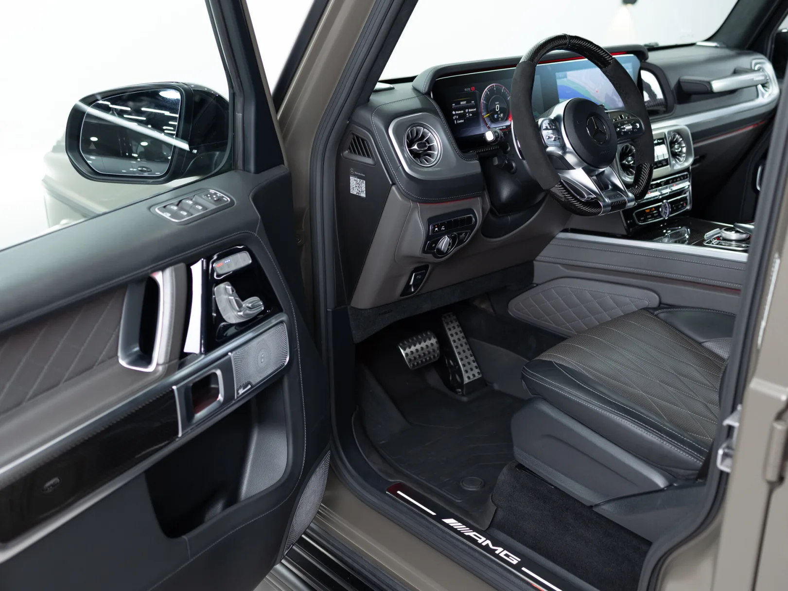 Mercedes-Benz G-Класс AMG G 63 II (W463), 2020 — экстерьер, фото 7