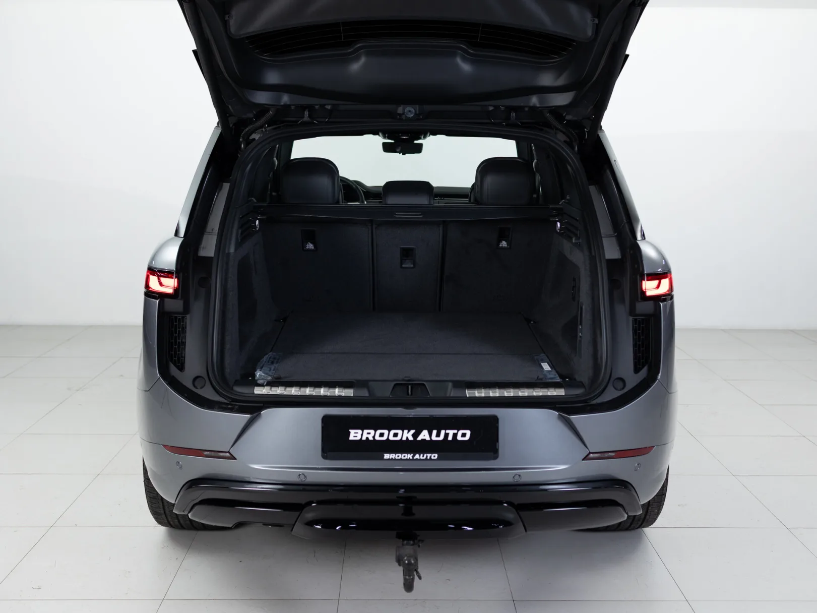 Land Rover Range Rover Sport Dynamic HSE III, 2025 — экстерьер, фото 35