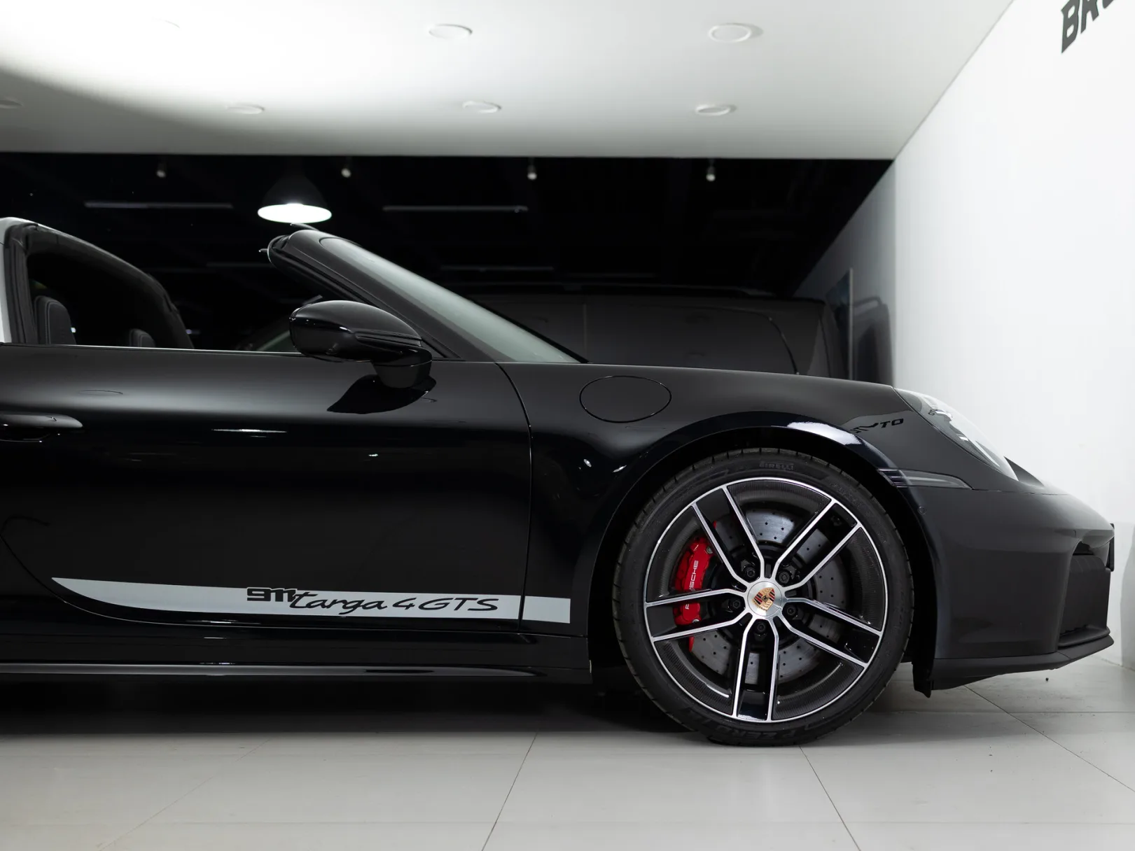 Porsche 911 Targa 4 GTS VIII (992) Рестайлинг, 2025 — экстерьер, фото 37