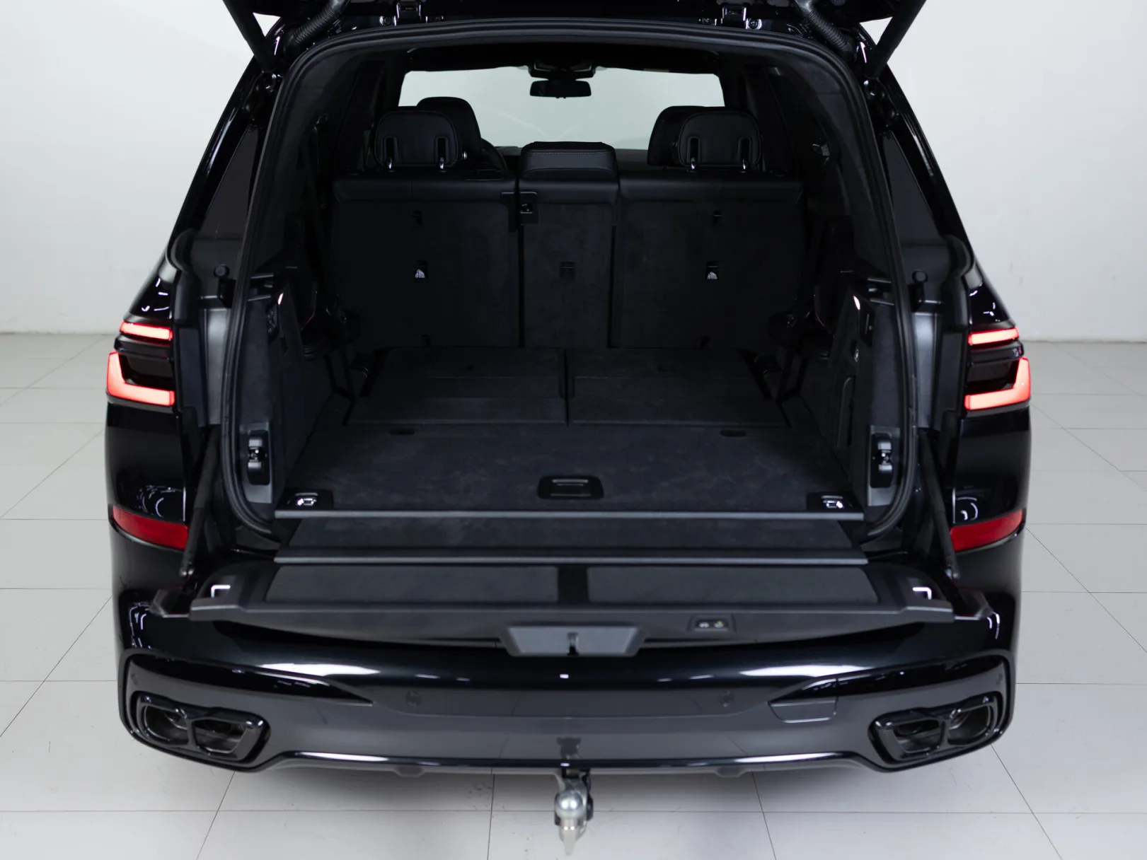 BMW X7 M60i xDrive Sport Pro I (G07) Рестайлинг, 2024 — экстерьер, фото 35