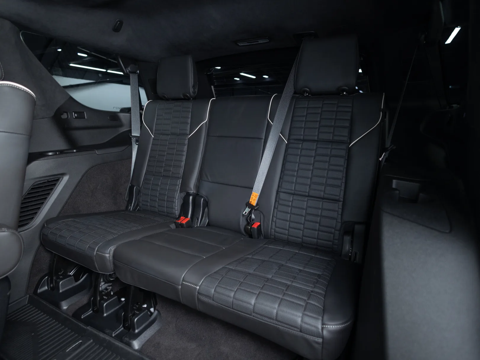 Cadillac Escalade-V V-series I, 2024 — экстерьер, фото 36