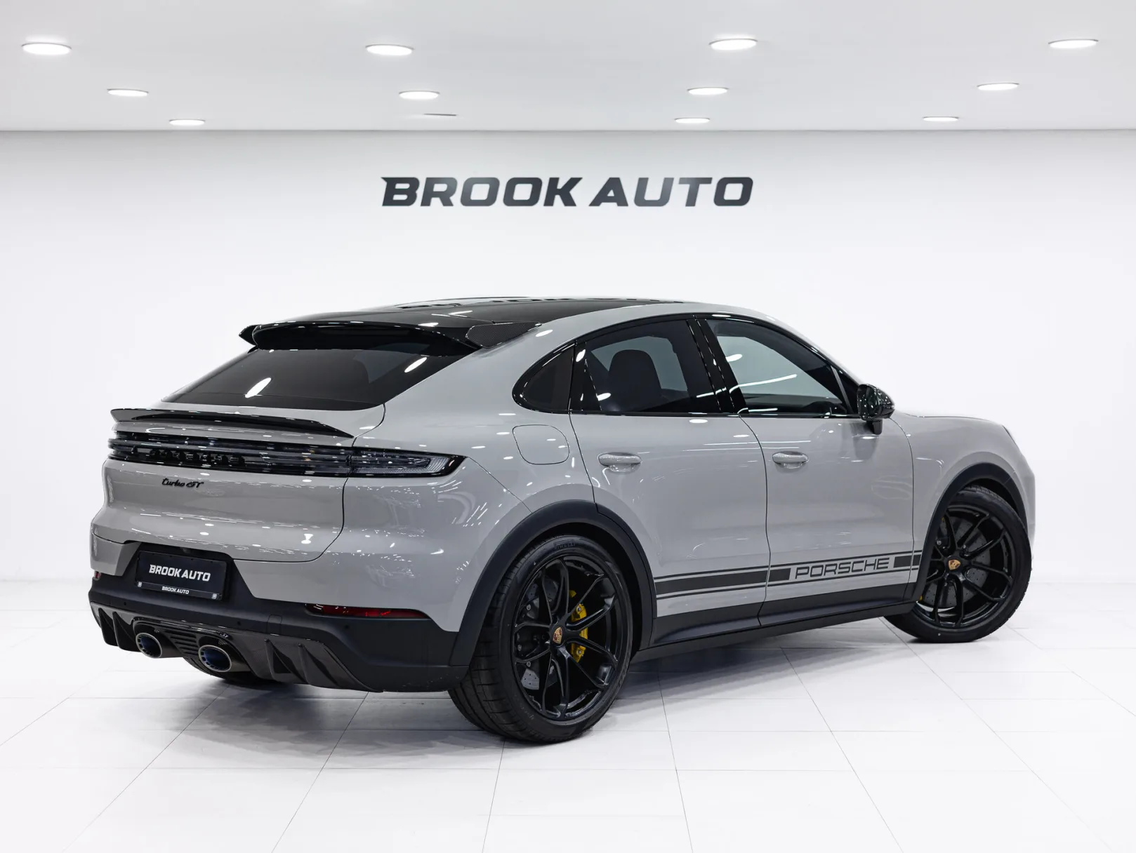 Porsche Cayenne Turbo GT III Рестайлинг, 2025 — экстерьер, фото 4