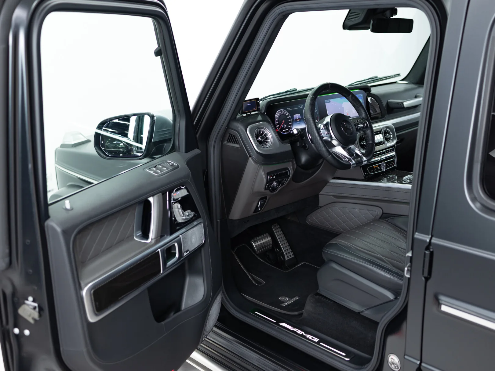 Mercedes-Benz G-Класс AMG G 63 II (W463), 2020 — экстерьер, фото 7