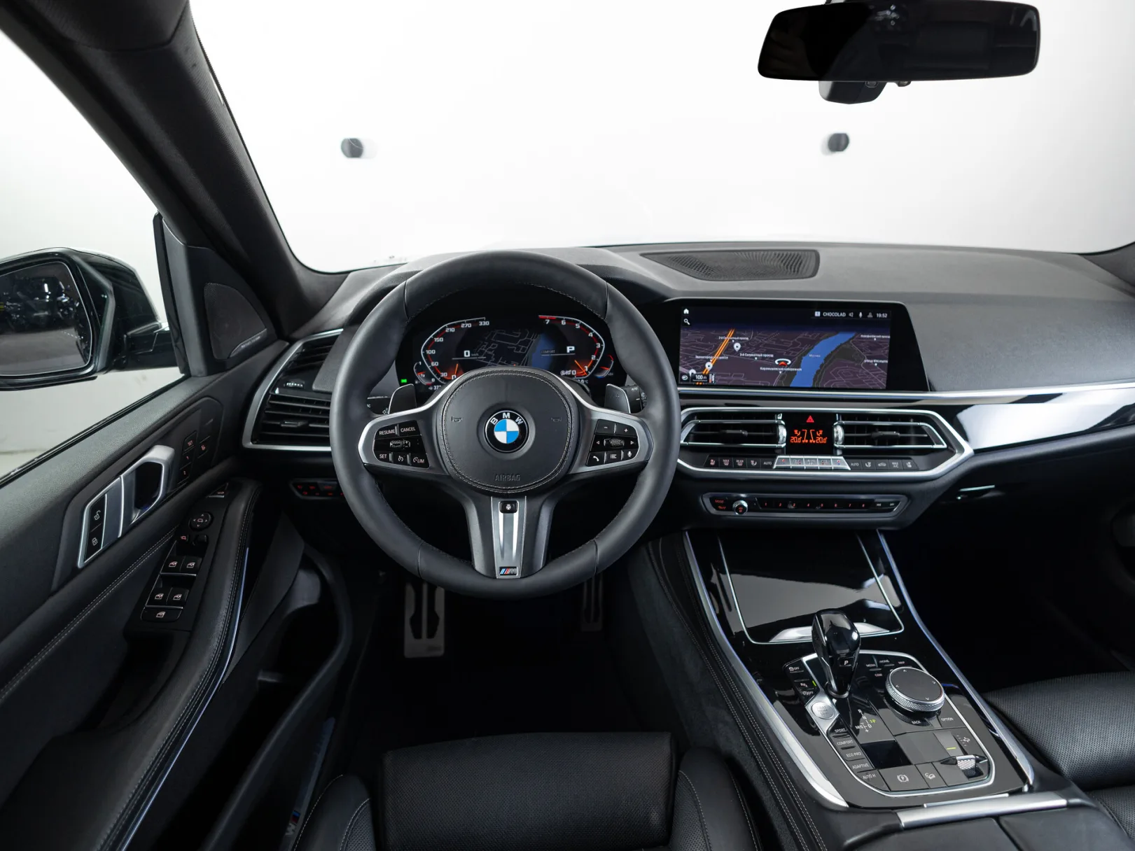 BMW X5 xDrive40i M Sport Pro IV (G05/G18), 2018 — экстерьер, фото 13