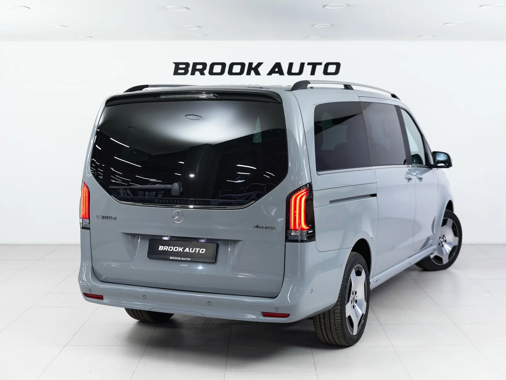 Mercedes-Benz V-Класс Exclusive III (W447) Рестайлинг 2, 2026 — экстерьер, фото 4