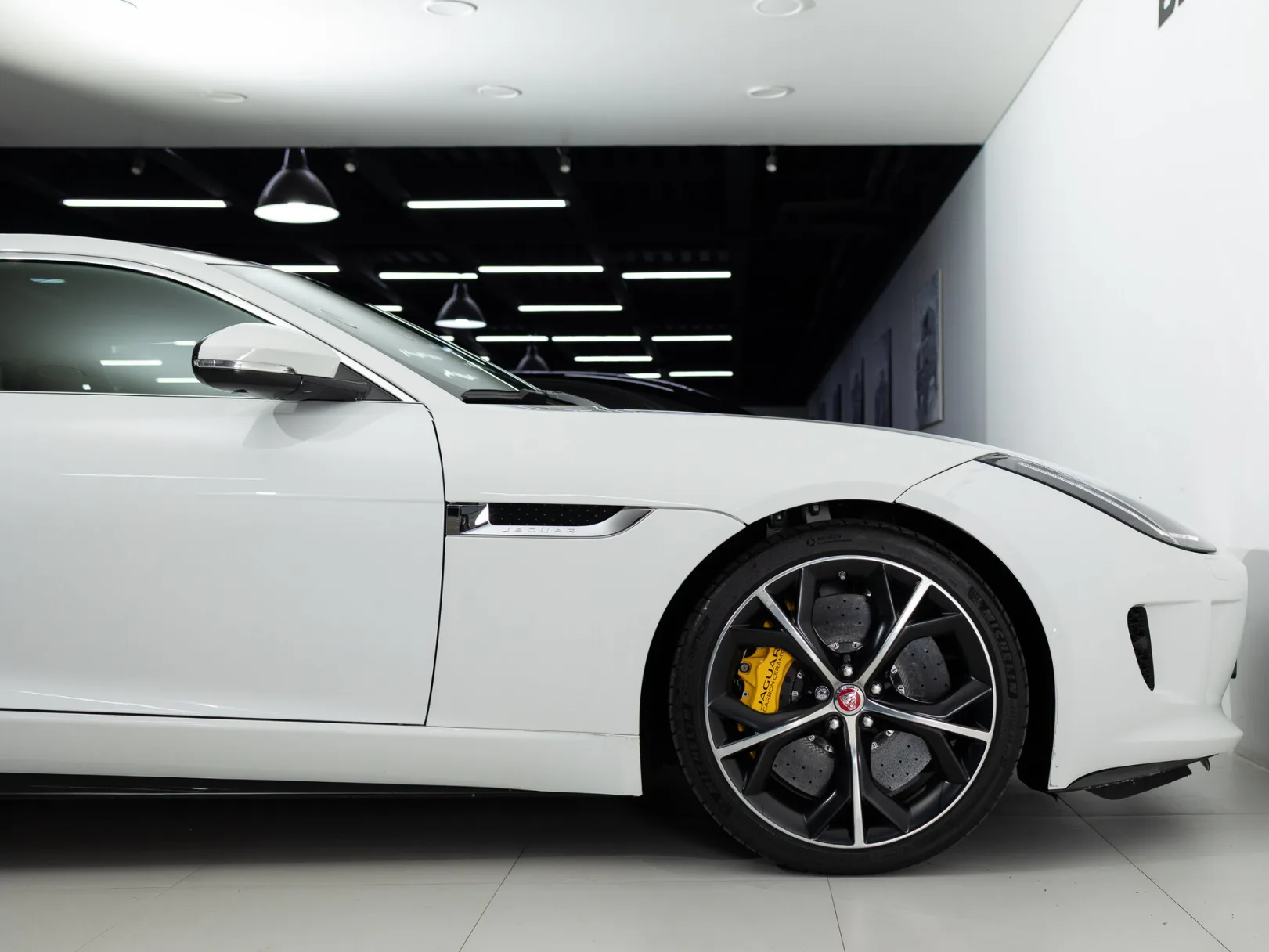 Jaguar F-Type R I, 2016 — экстерьер, фото 27