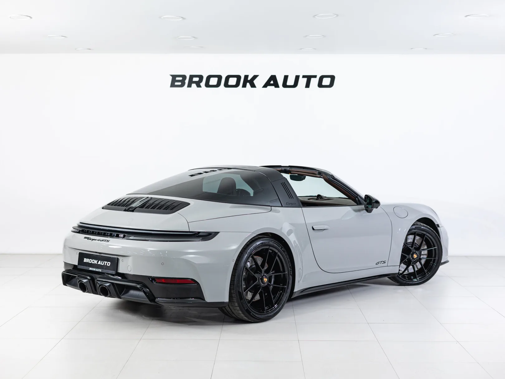 Porsche 911 Targa 4 GTS VIII (992) Рестайлинг, 2025 — экстерьер, фото 9