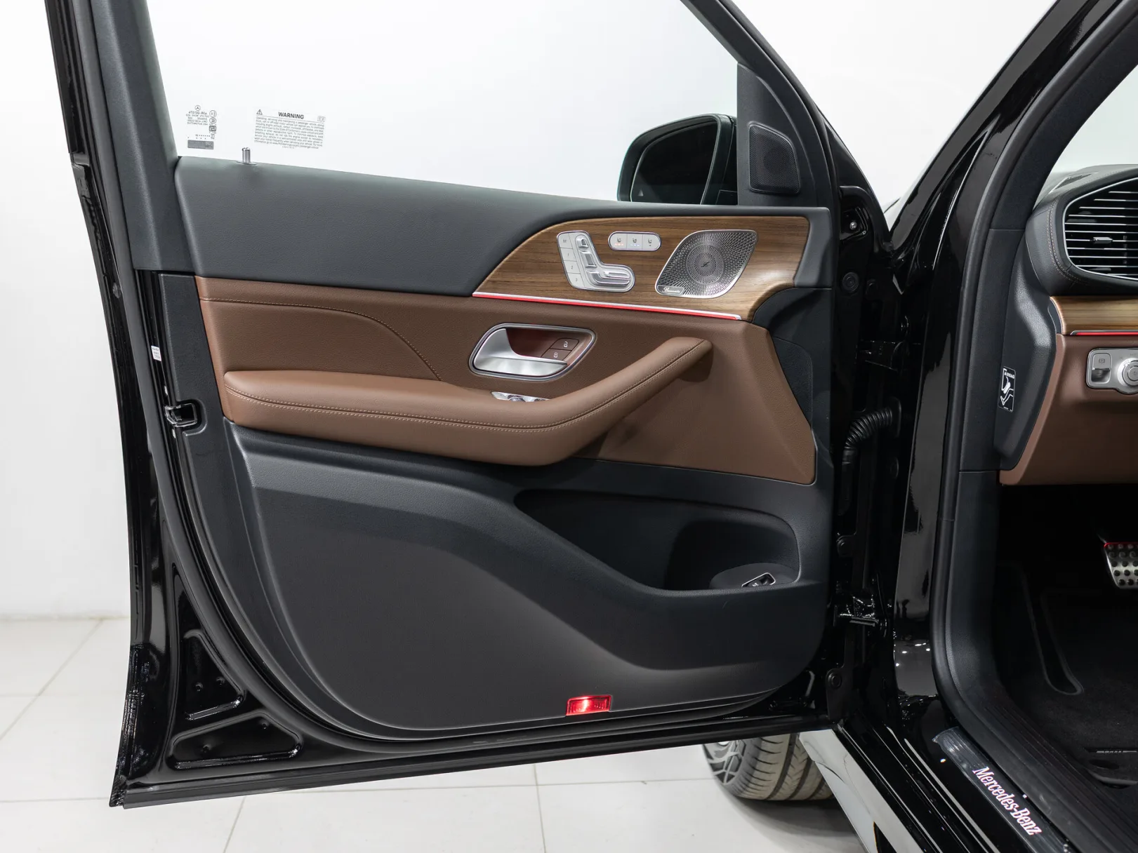 Mercedes-Benz GLS 450 4MATIC II (X167) Рестайлинг, 2025 — экстерьер, фото 8
