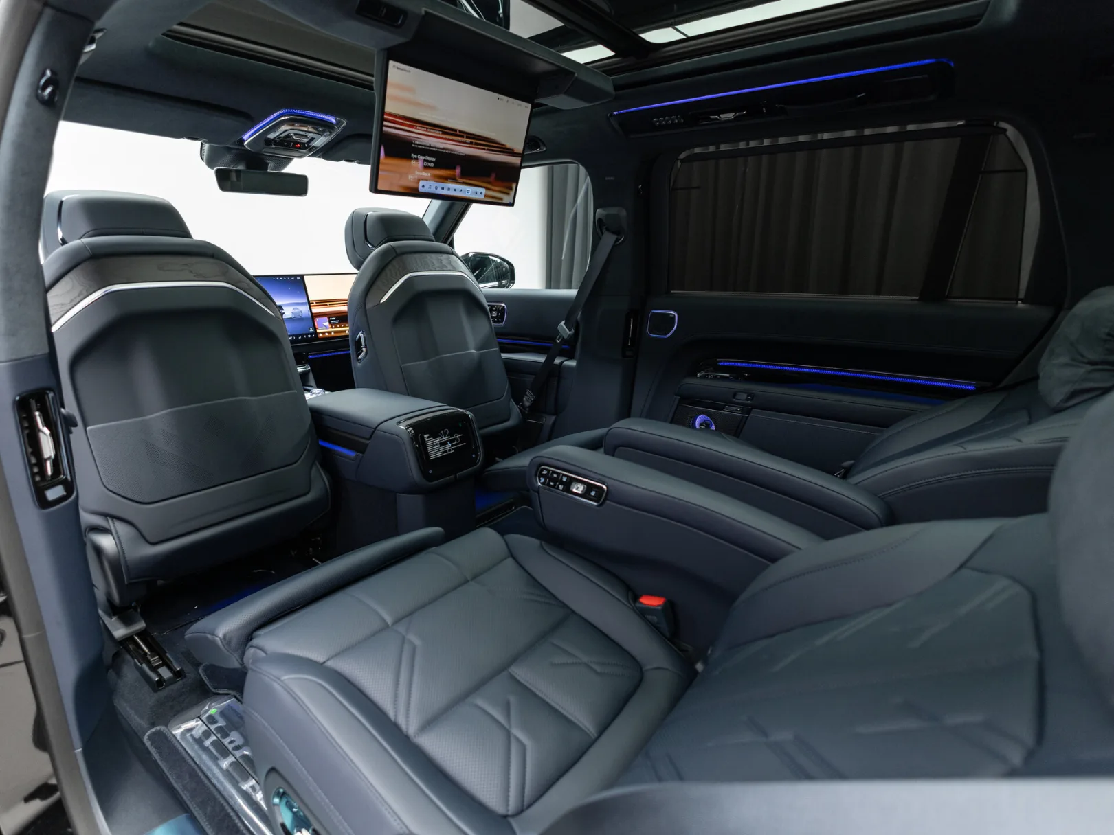 Zeekr 9X Max (6 seats) I, 2026 — экстерьер, фото 26