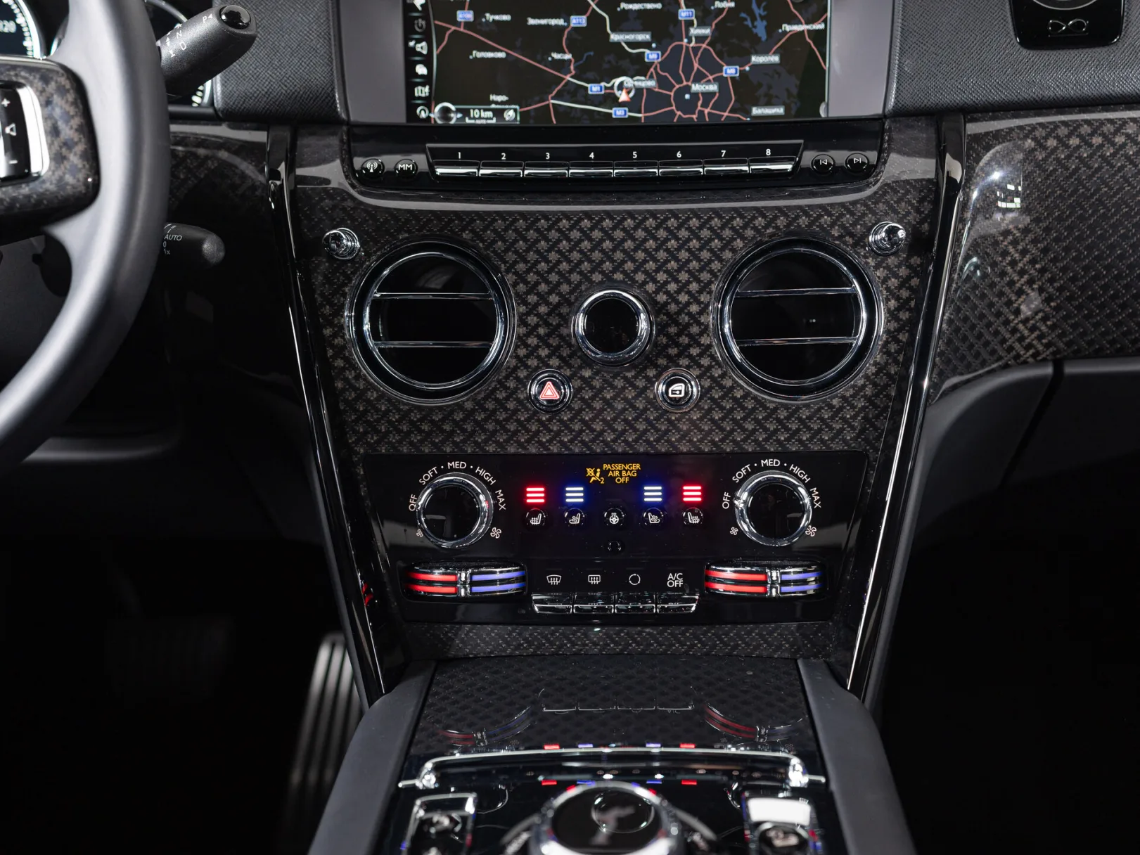 Rolls-Royce Cullinan I (Series I), 2021 — экстерьер, фото 20