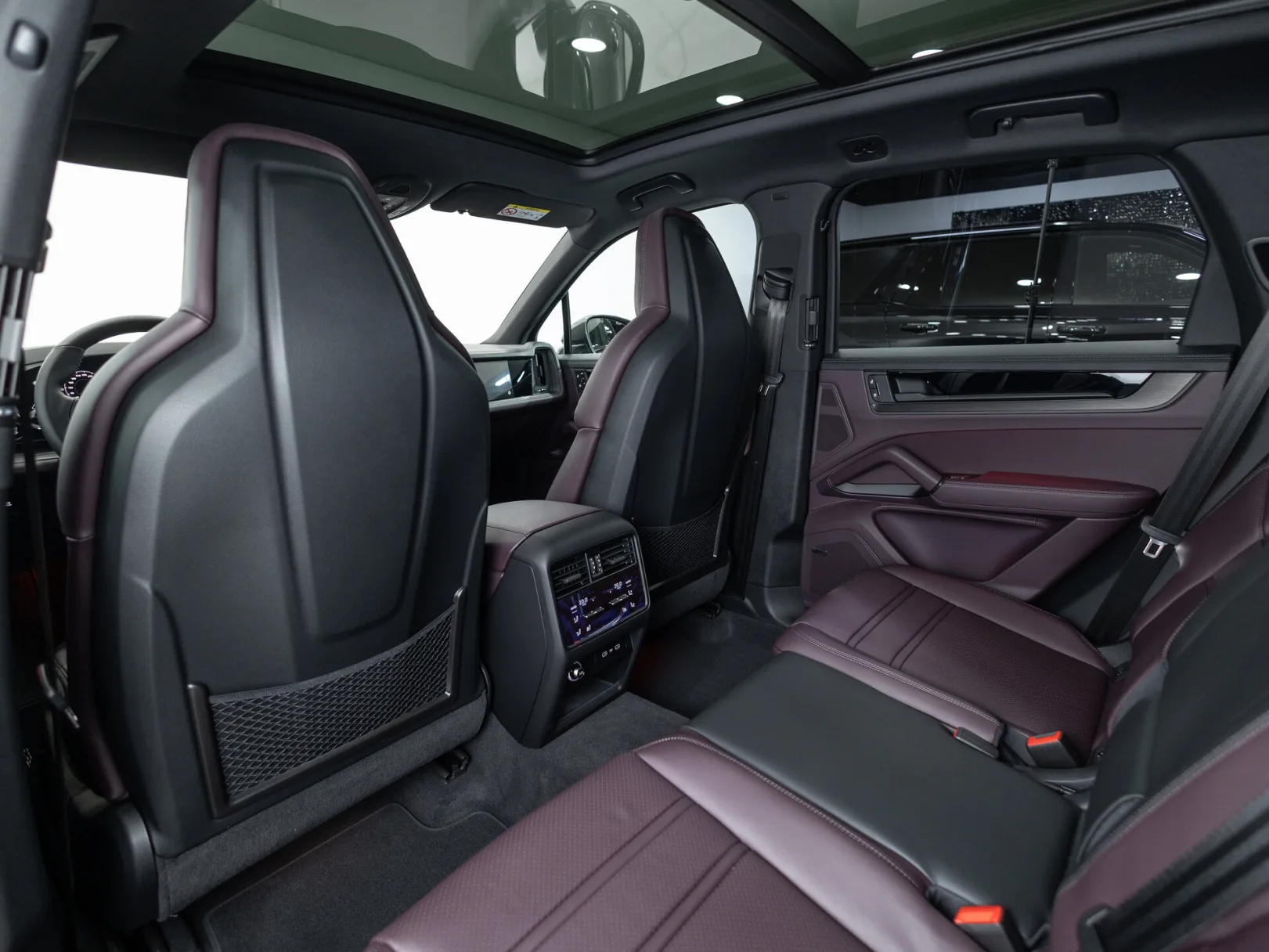 Porsche Cayenne E-Hybrid III Рестайлинг, 2026 — экстерьер, фото 30