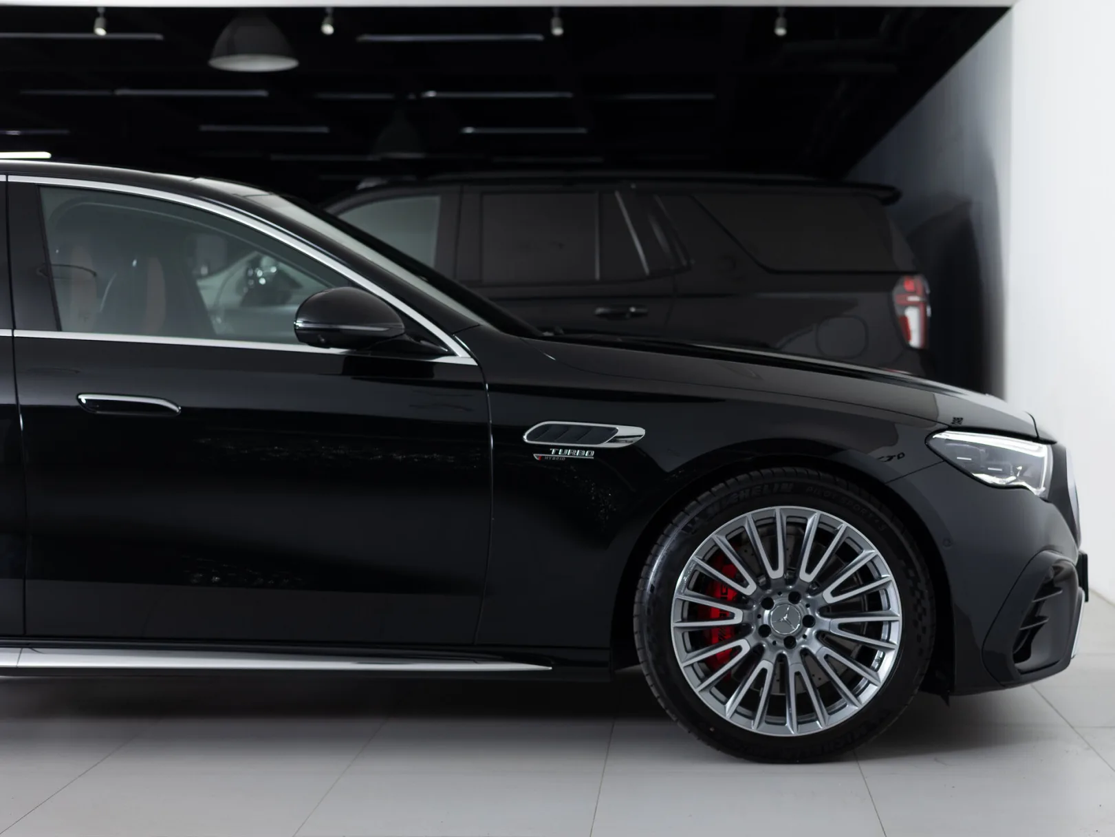Mercedes-Benz E-Класс AMG E 53 4MATIC+ VI (W214), 2025 — экстерьер, фото 37