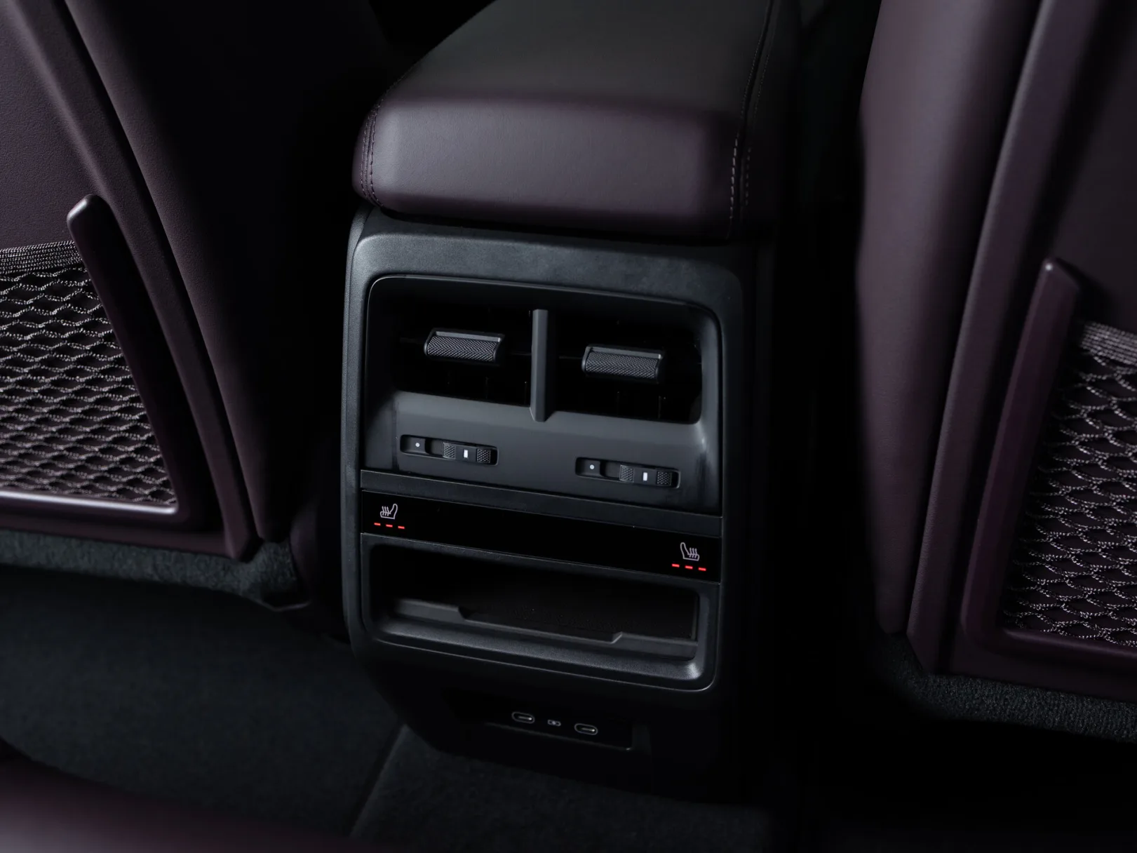 Porsche Macan II, 2024 — экстерьер, фото 30