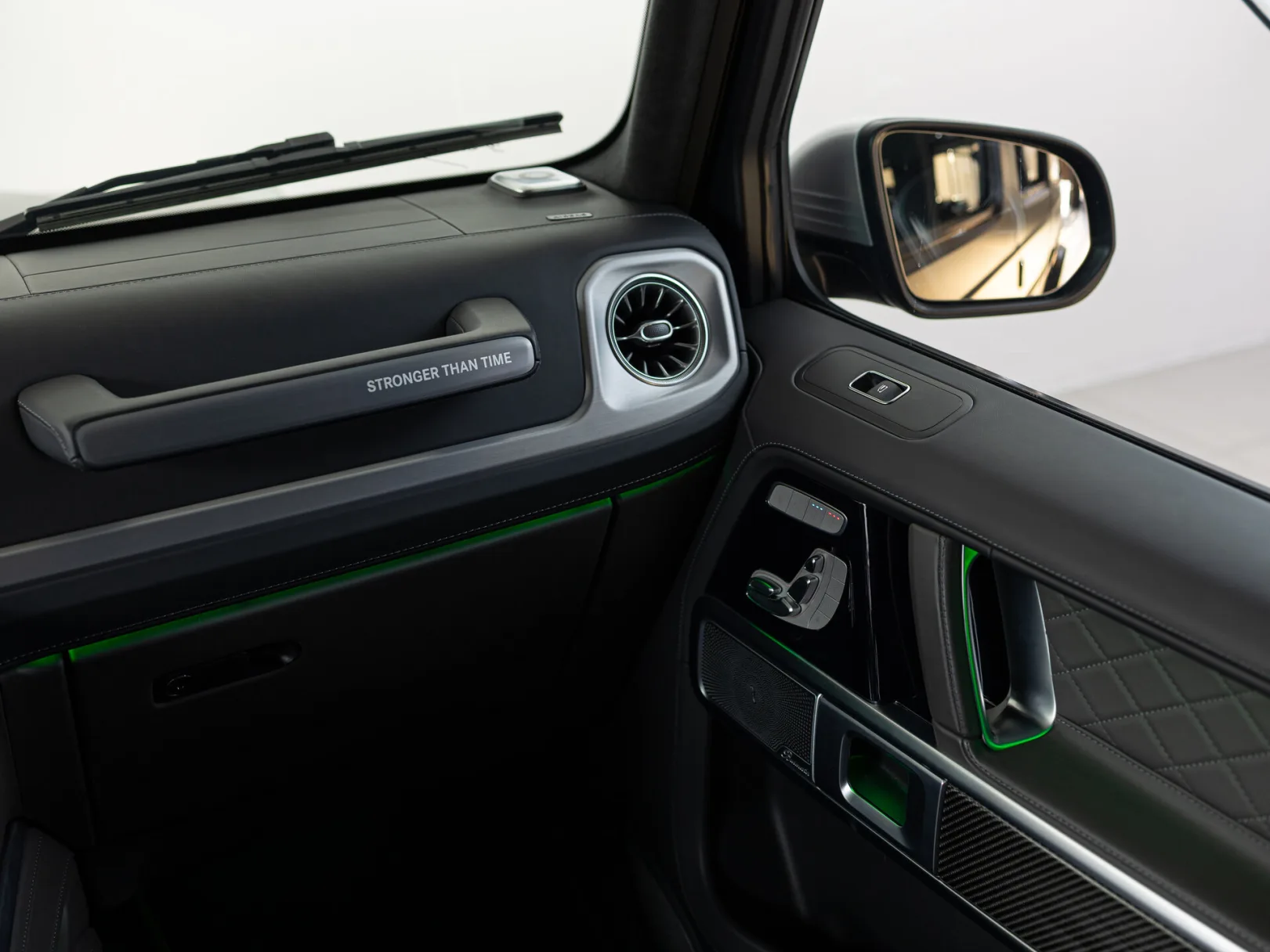 Mercedes-Benz G-Класс AMG G 63 II (W463), 2020 — экстерьер, фото 19
