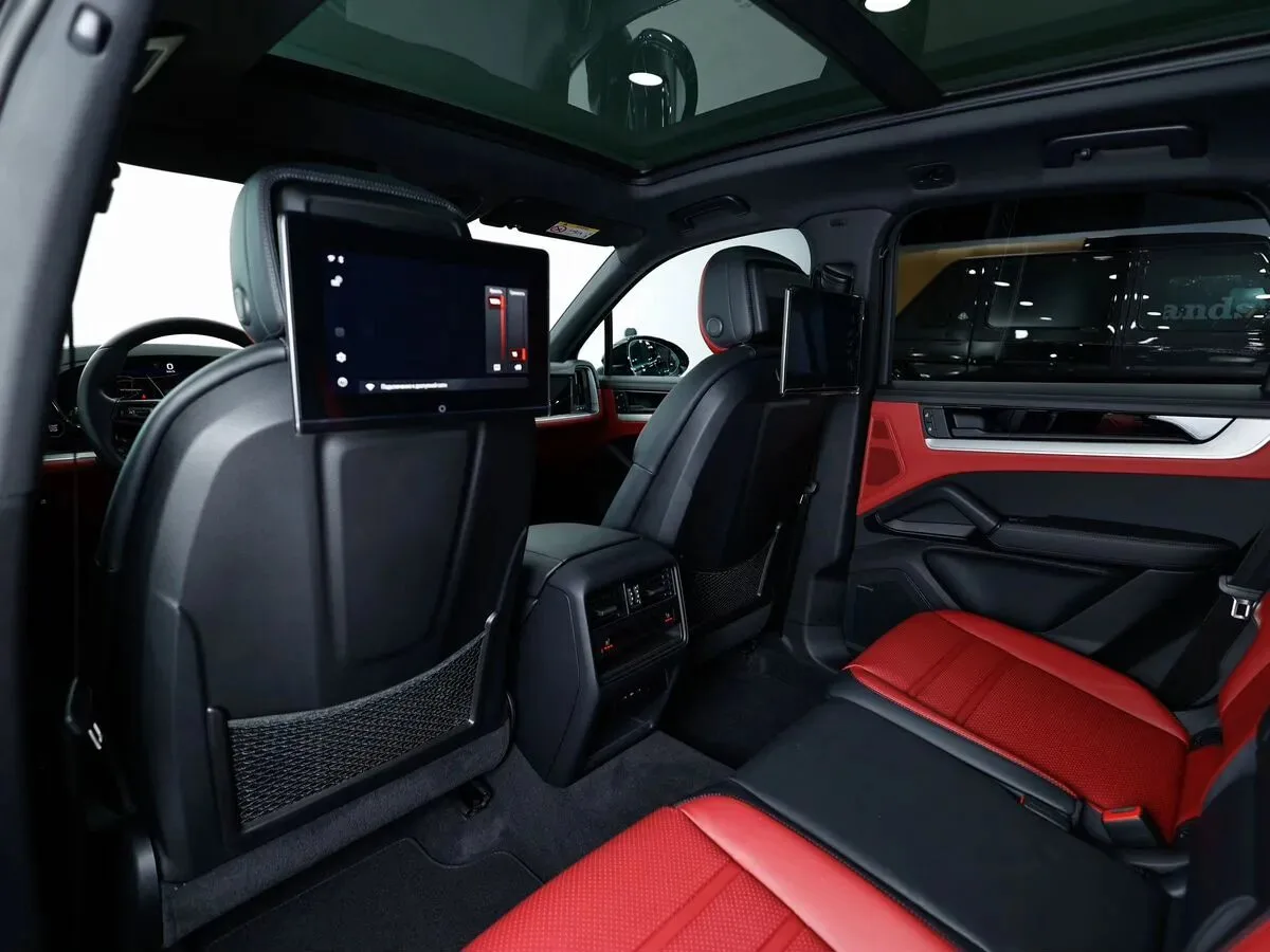 Porsche Cayenne Базовая III Рестайлинг, 2024 — экстерьер, фото 19