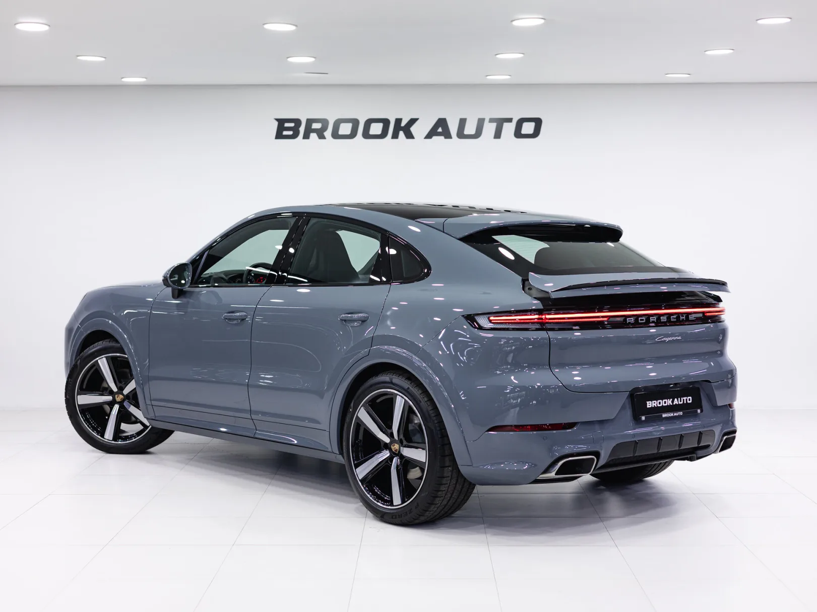 Porsche Cayenne Coupé III Рестайлинг, 2025 — экстерьер, фото 6