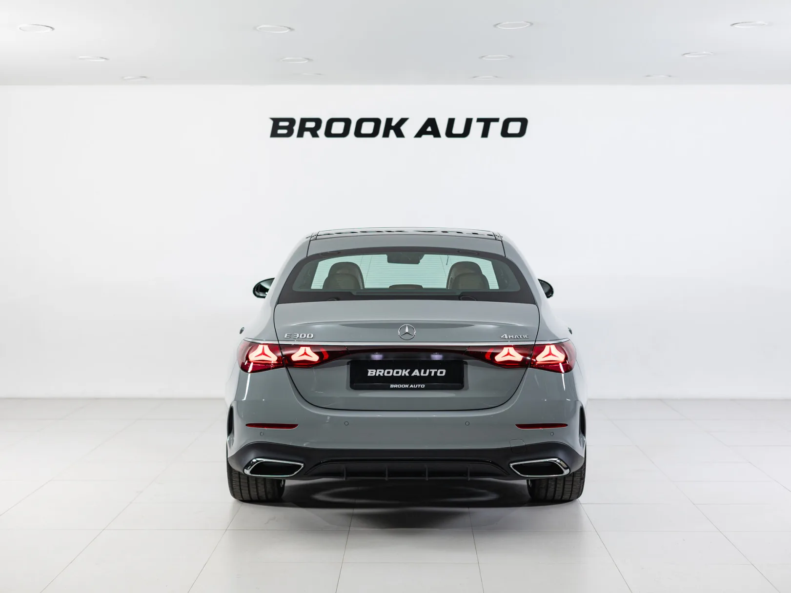 Mercedes-Benz E-Класс E 300 4MATIC AMG Line VI (W214, S214), 2026 — экстерьер, фото 5