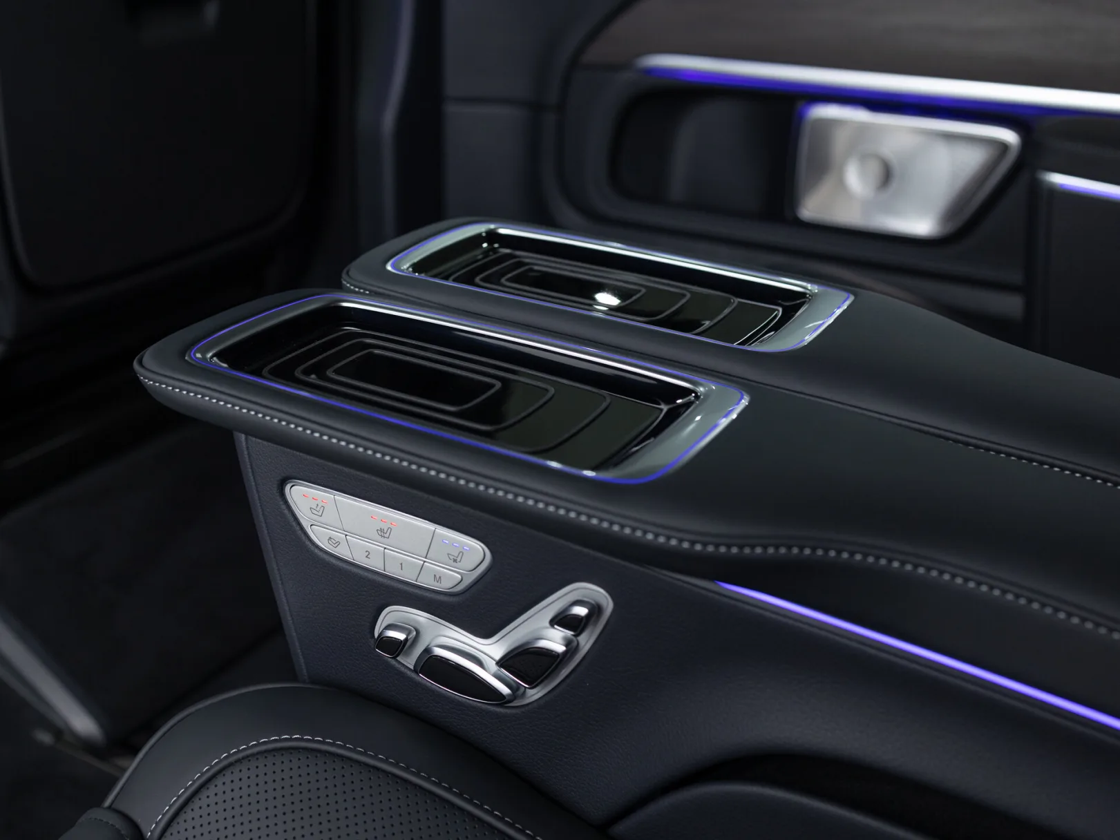 Mercedes-Benz V-Класс Avantgarde III (W447) Рестайлинг 2, 2025 — экстерьер, фото 34