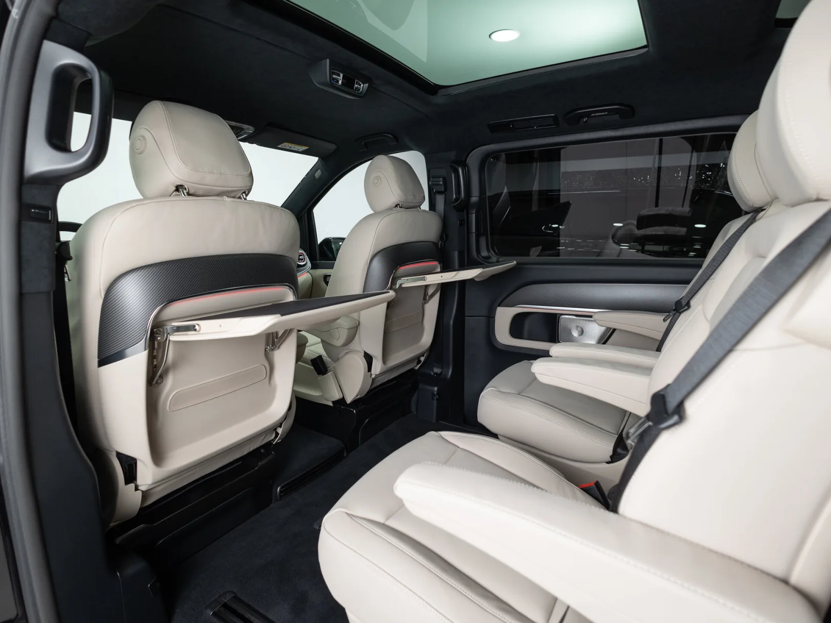 Mercedes-Benz V-Класс Exclusive AMG Line III (W447) Рестайлинг 2, 2025 — экстерьер, фото 26