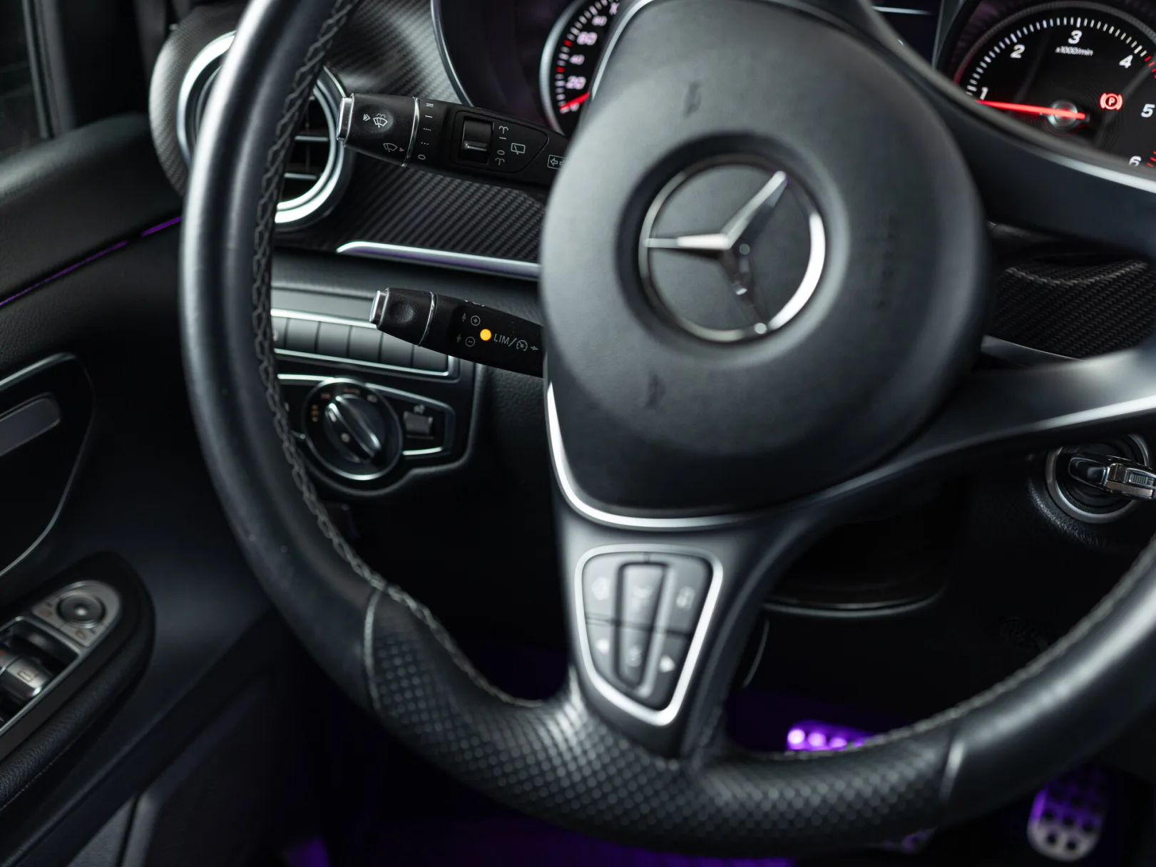 Mercedes-Benz V-Класс III (W447), 2018 — экстерьер, фото 15