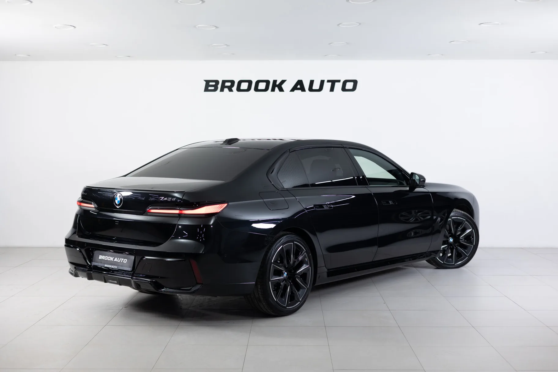 BMW 7 серии 740d xDrive M Sport Pro VII (G70), 2025 — экстерьер, фото 6