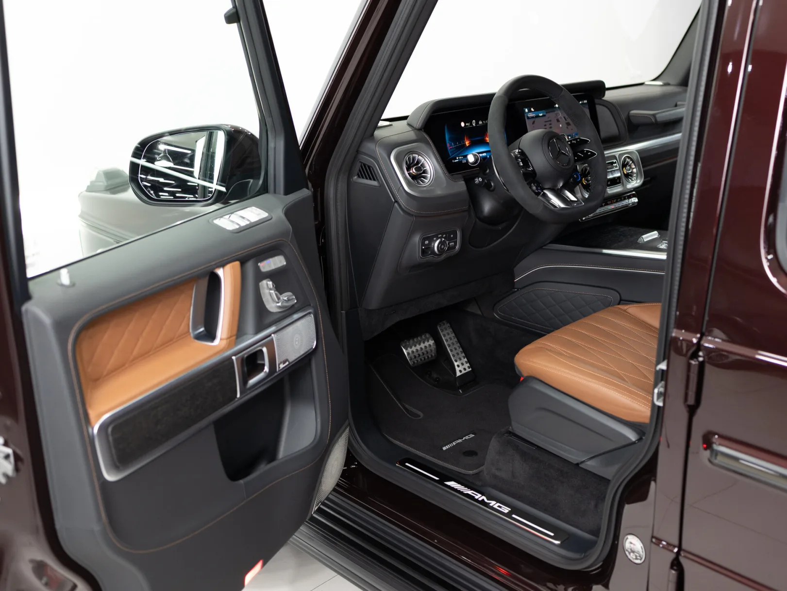 Mercedes-Benz G-Класс AMG G 63 II (W465) Рестайлинг, 2025 — экстерьер, фото 7