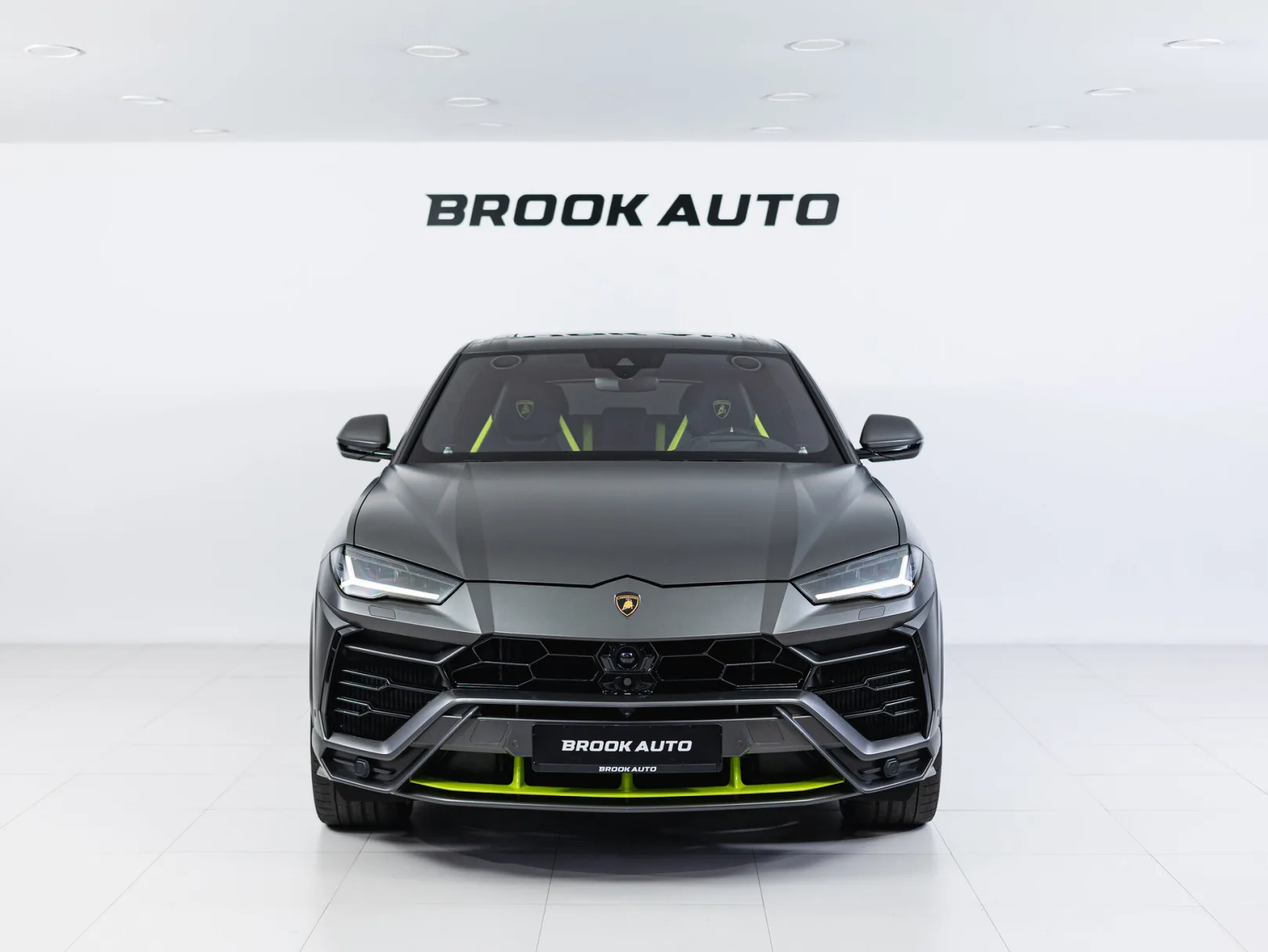Lamborghini Urus Individual I, 2021 — экстерьер, фото 2
