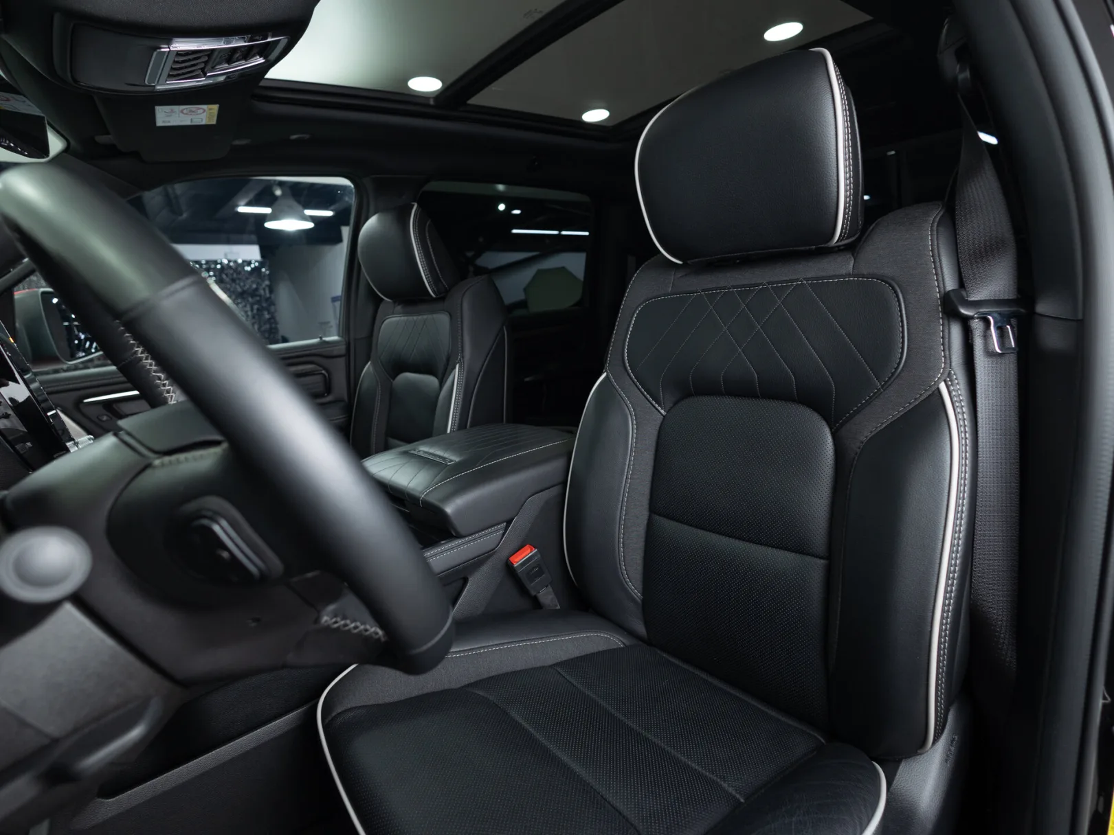 Ram 1500 Limited V Рестайлинг, 2025 — экстерьер, фото 11