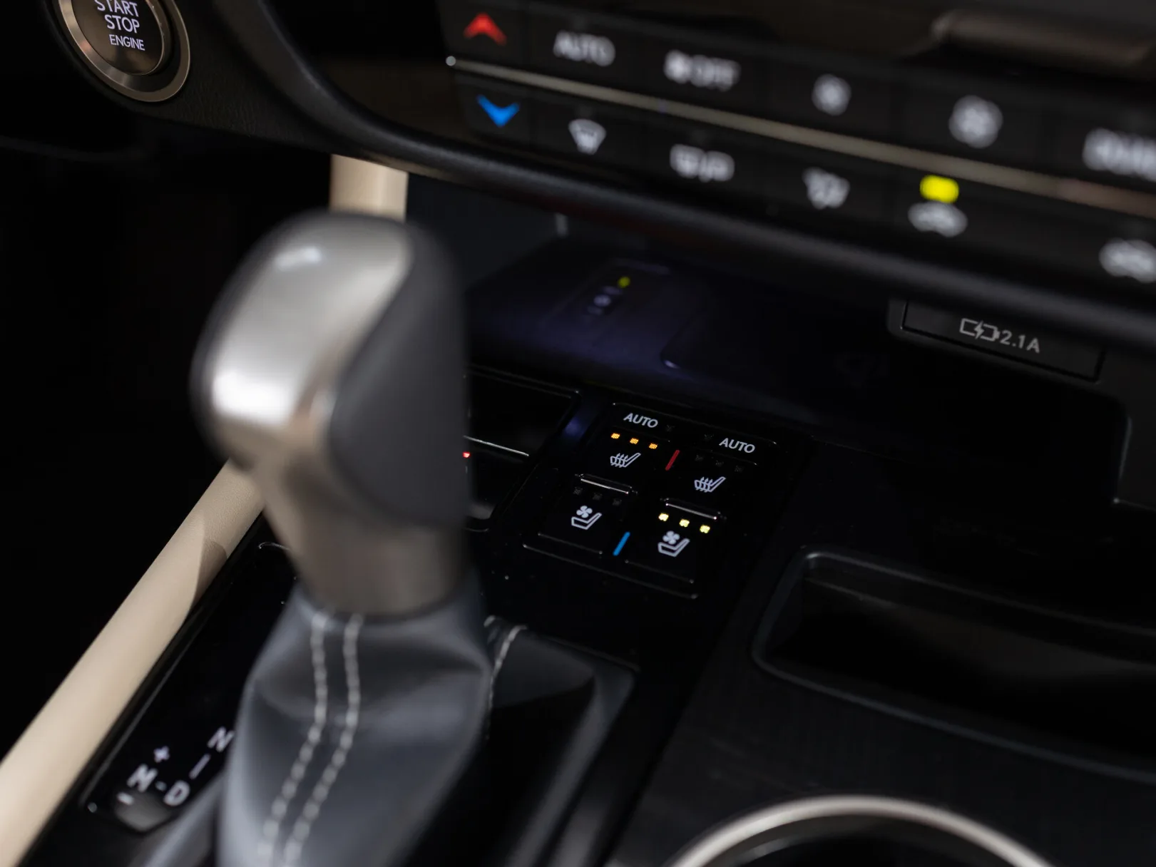 Lexus RX IV Рестайлинг, 2022 — экстерьер, фото 18