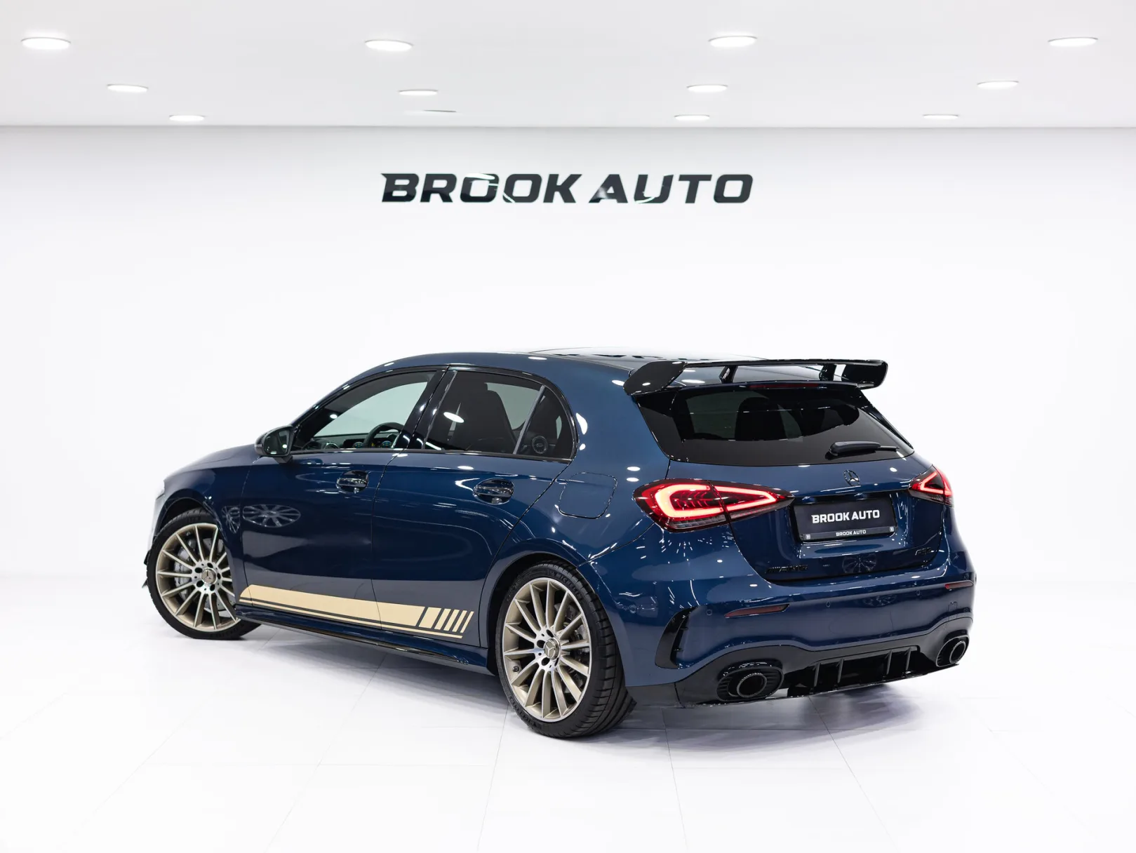 Mercedes-Benz A-Класс AMG A 35 4MATIC Особая Серия II (W177), 2019 — экстерьер, фото 6