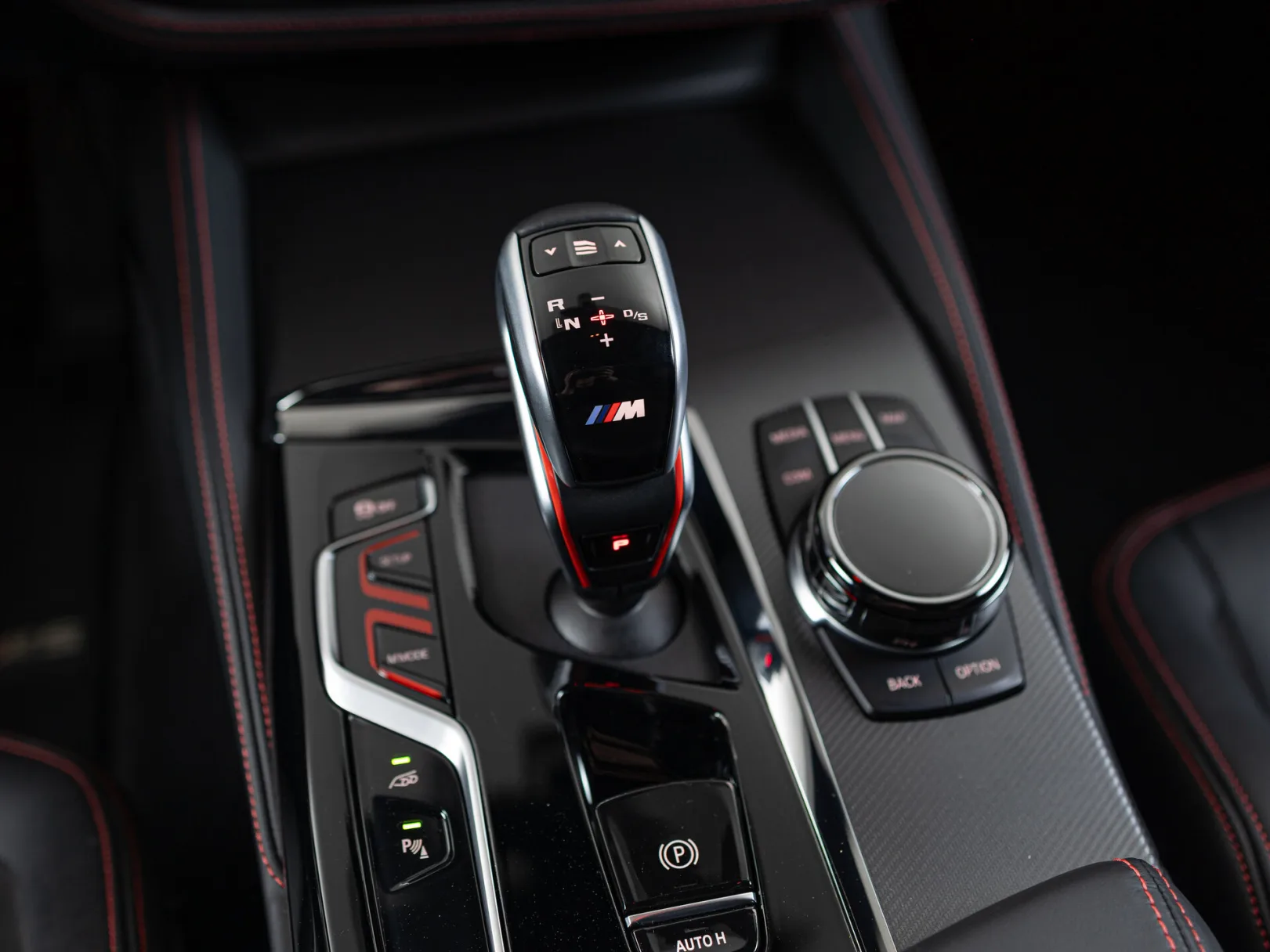 BMW M5 CS VI (F90) Рестайлинг, 2021 — экстерьер, фото 21